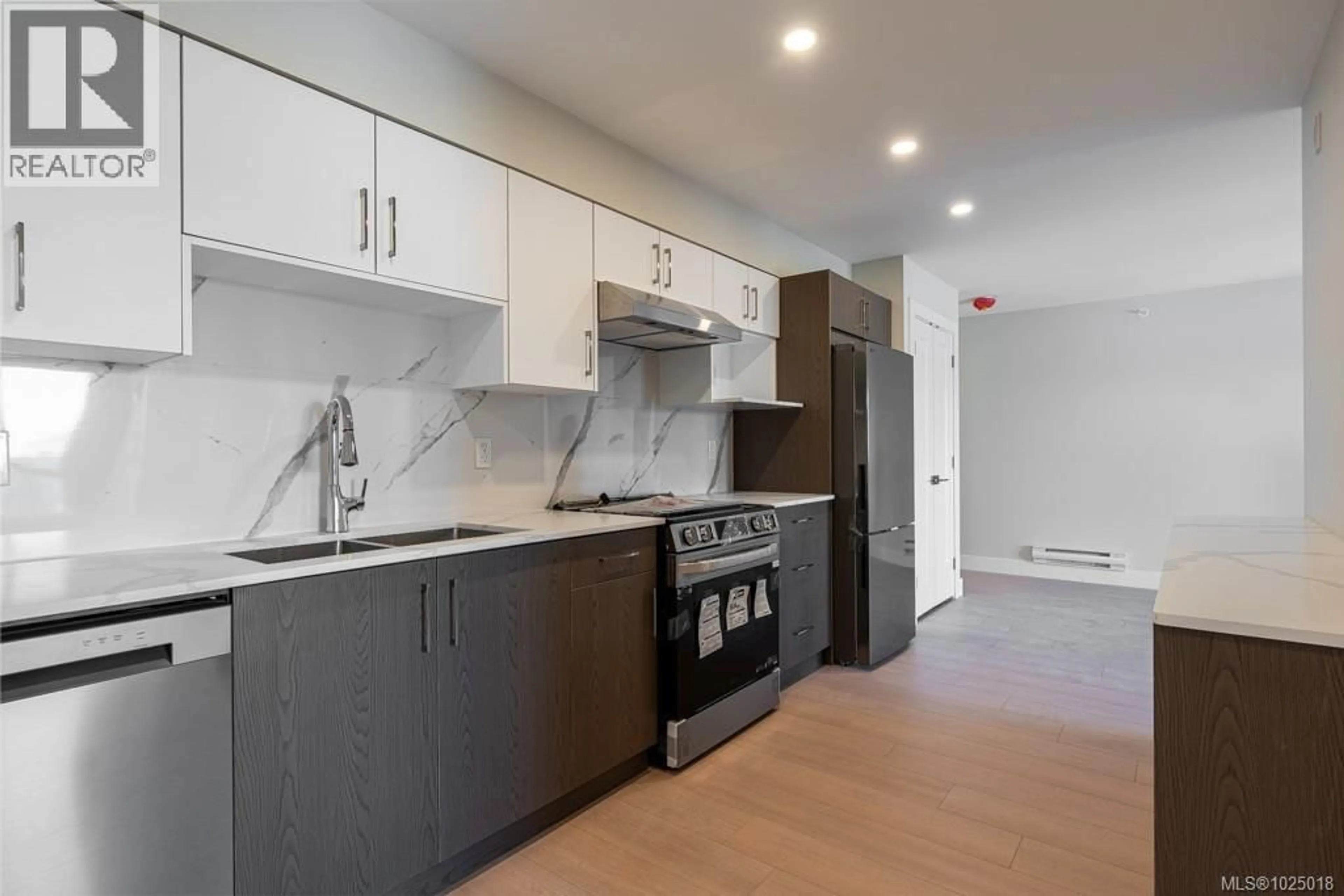 Unknown for 313 - 171 JENSEN AVENUE WEST, Parksville British Columbia V9P1K3