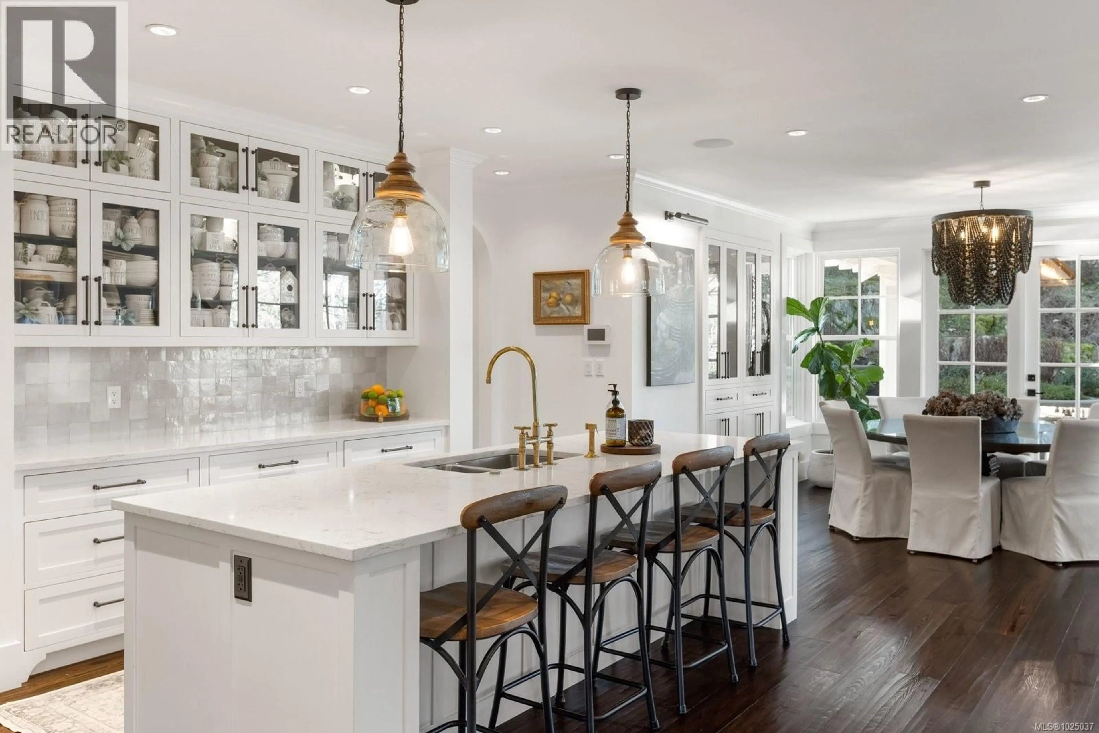 Open concept kitchen, unknown for 2176 CHAMPIONS WAY, Langford British Columbia V9B0R9