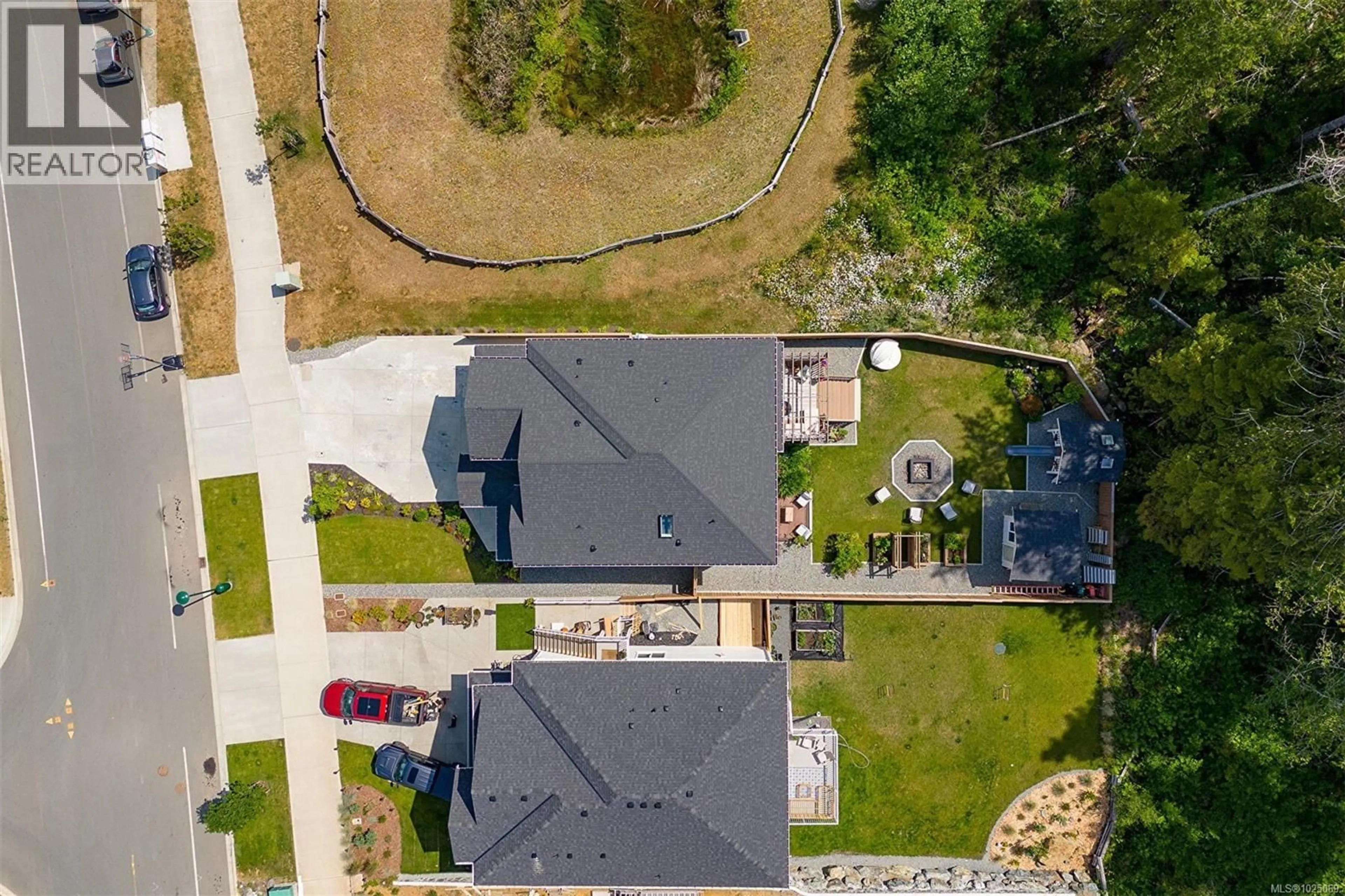 A pic from outside/outdoor area/front of a property/back of a property/a pic from drone, street for 6915 RIDGECREST ROAD, Sooke British Columbia V0S1N0