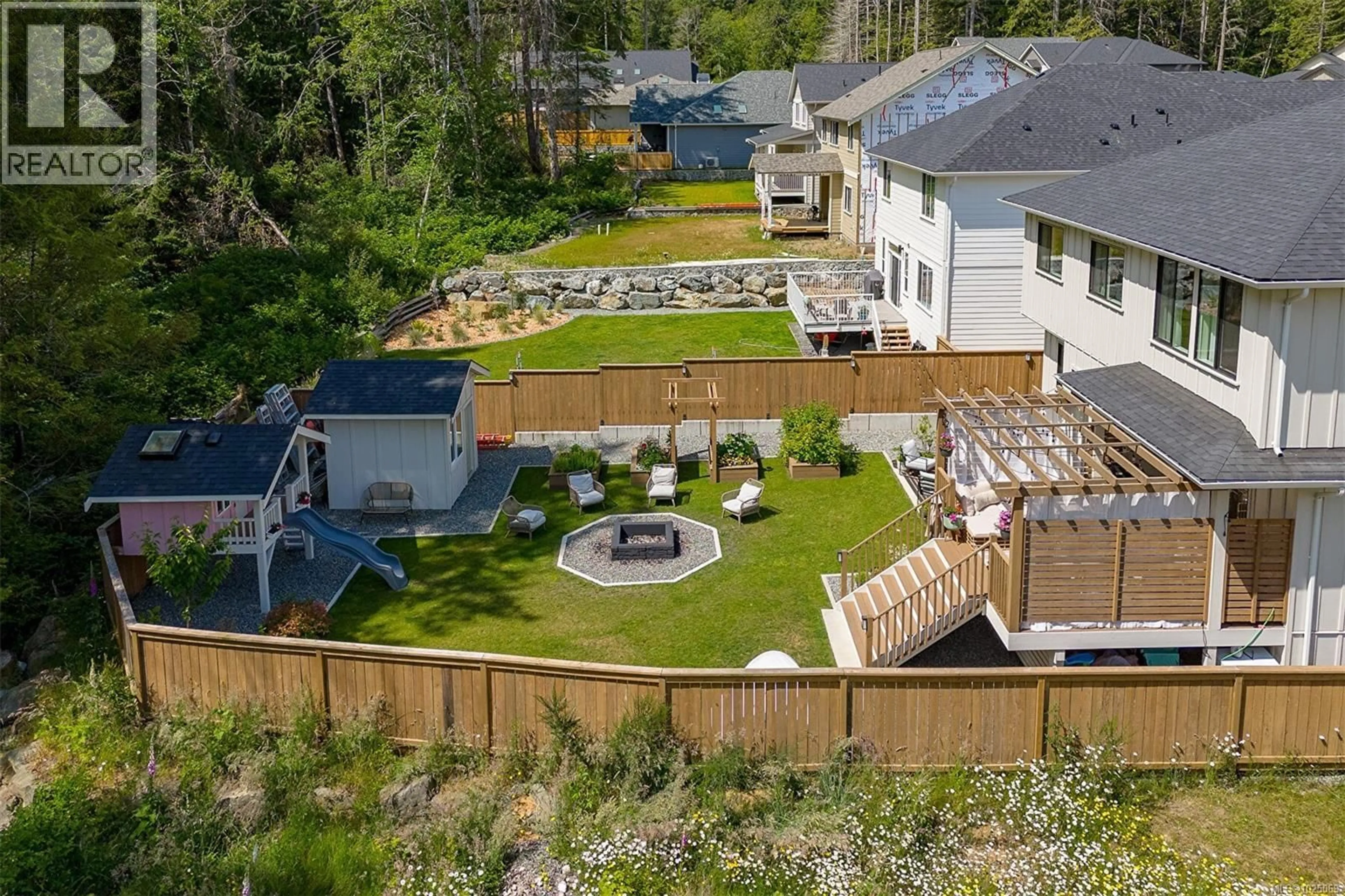 A pic from outside/outdoor area/front of a property/back of a property/a pic from drone, unknown for 6915 RIDGECREST ROAD, Sooke British Columbia V0S1N0