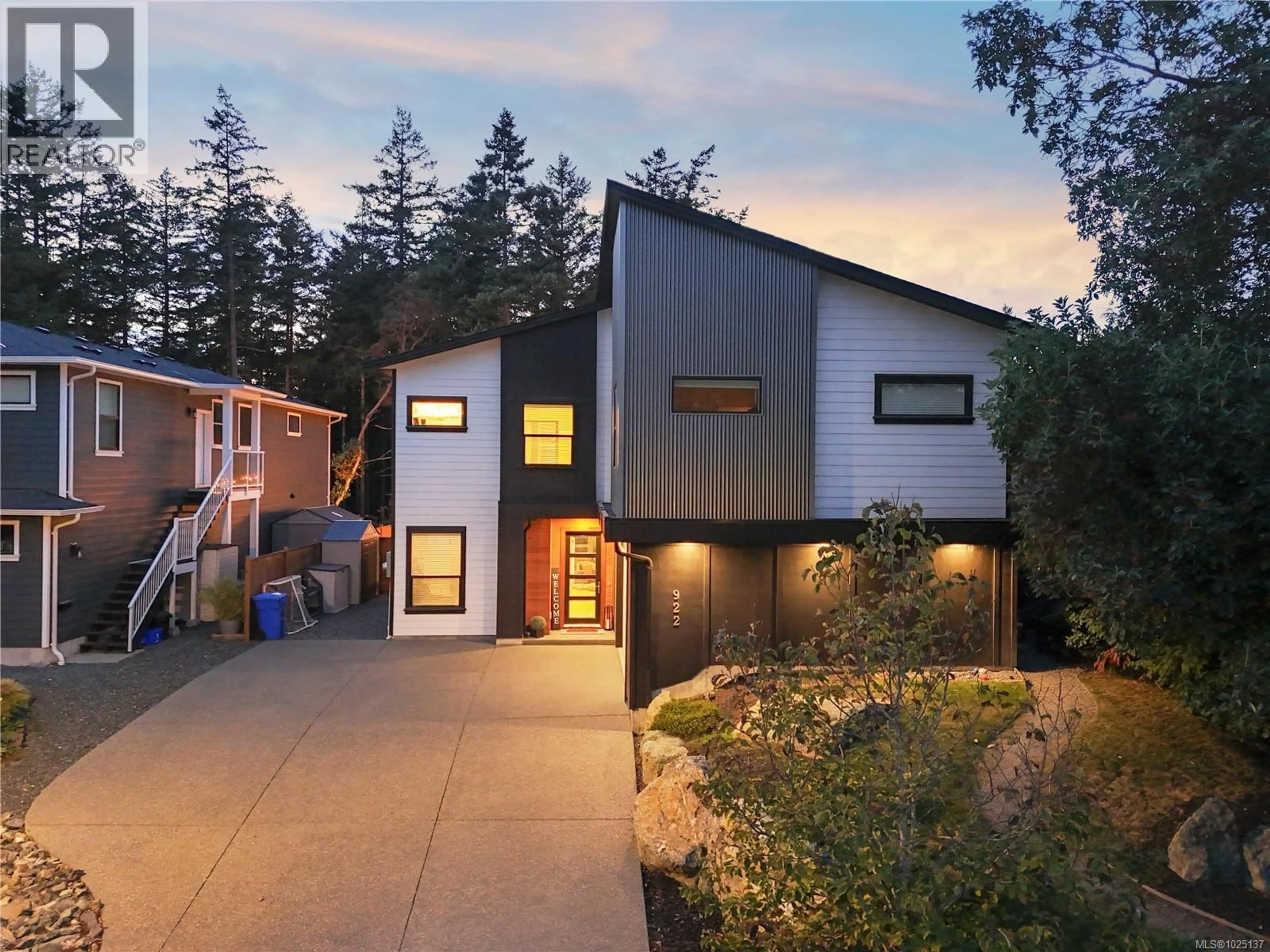 Unknown for 922 GREYSTONE PLACE, Langford British Columbia V9C0N8