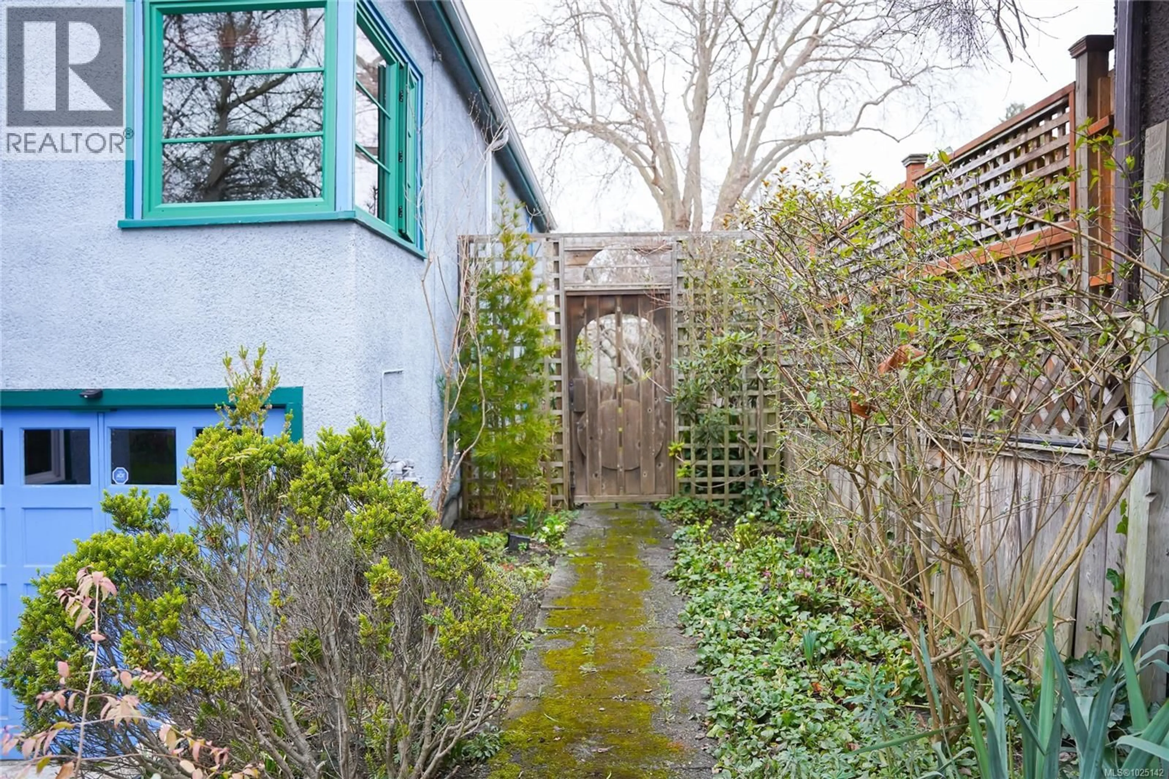Patio, street for 1166 BURDETT AVENUE, Victoria British Columbia V8V3H2