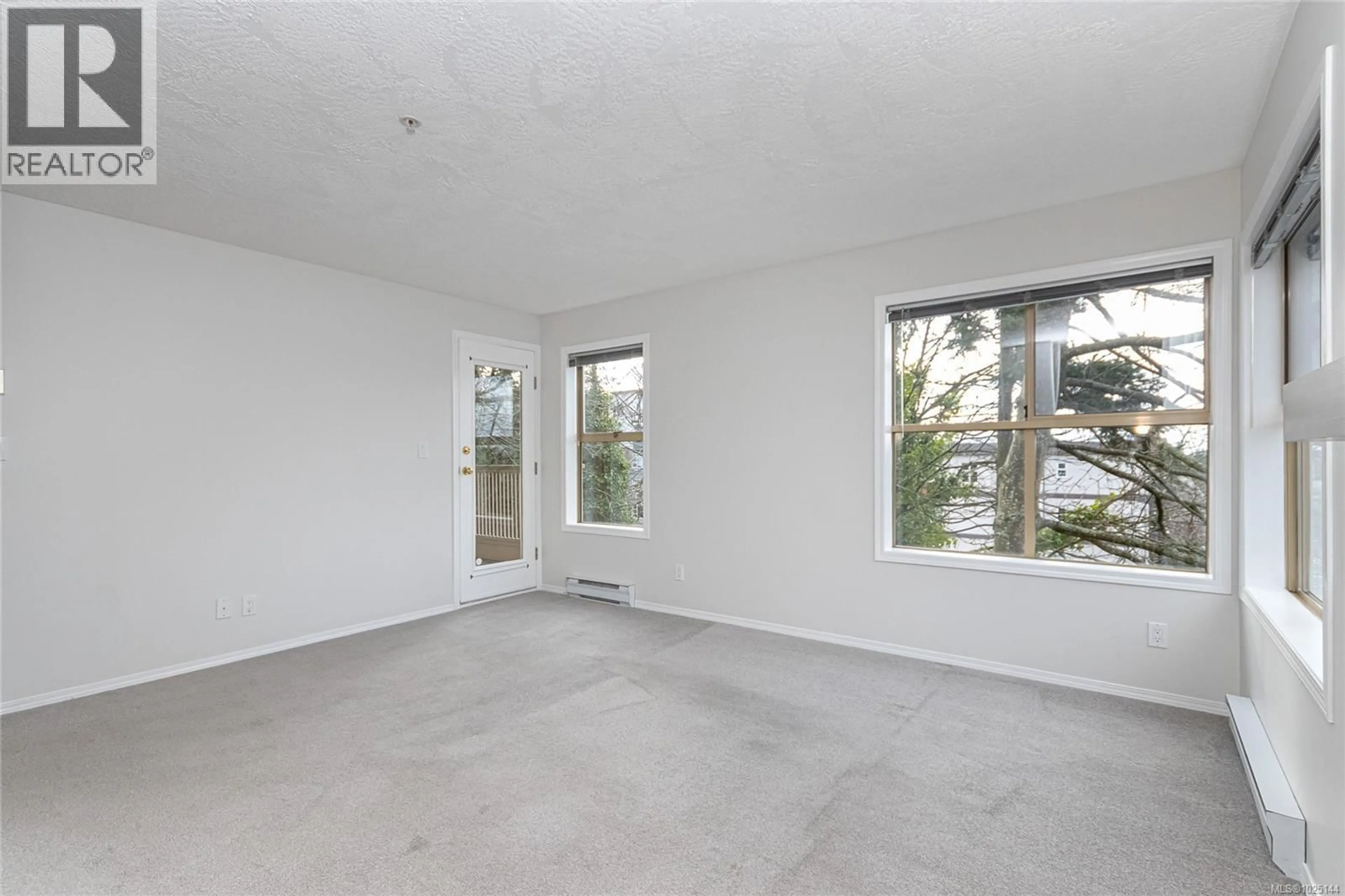 A pic of a room for 201 - 3363 GLASGOW AVENUE, Saanich British Columbia V8X1M5