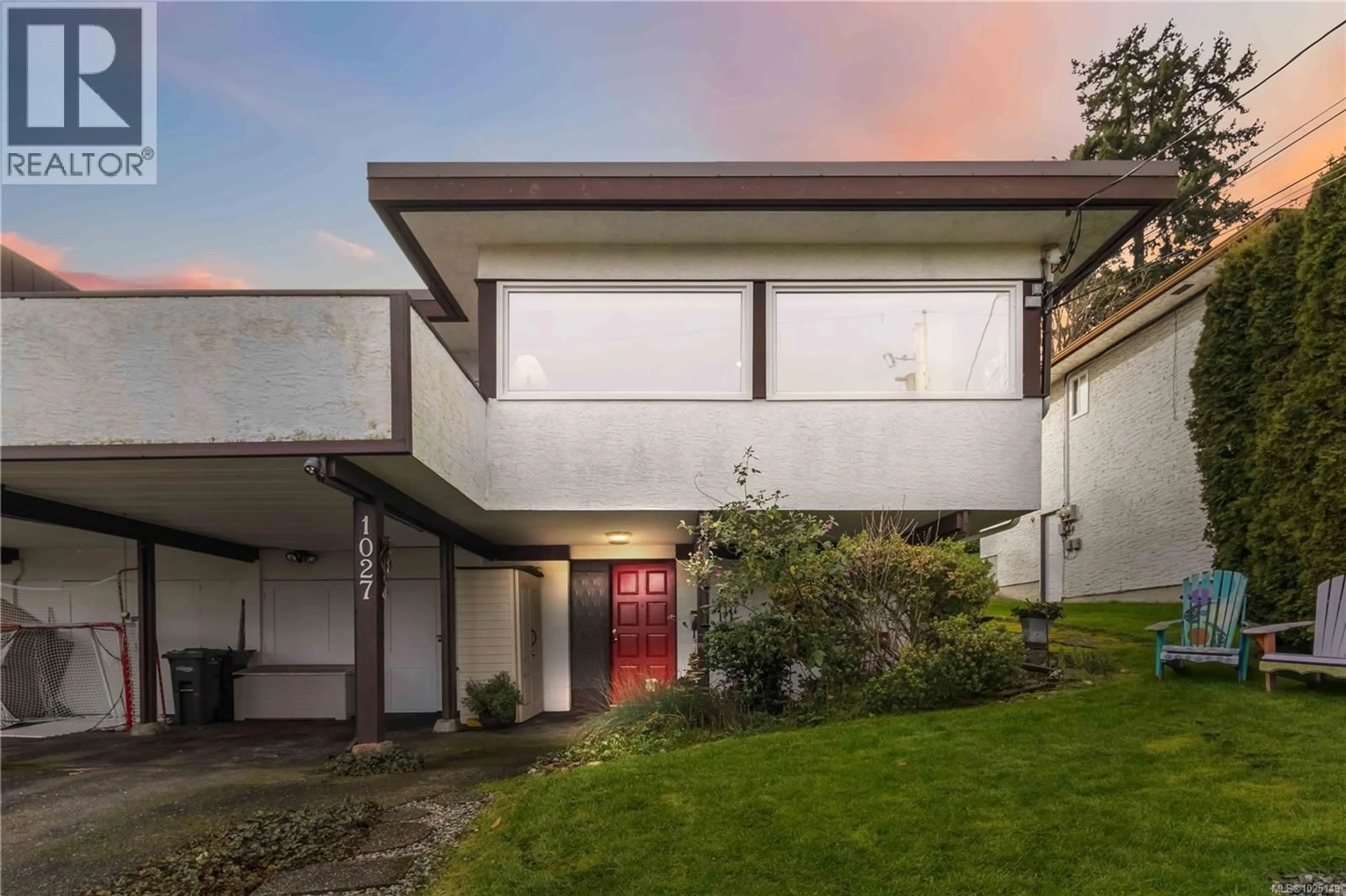 Unknown for 1027 WURTELE PLACE, Esquimalt British Columbia V9A4S2