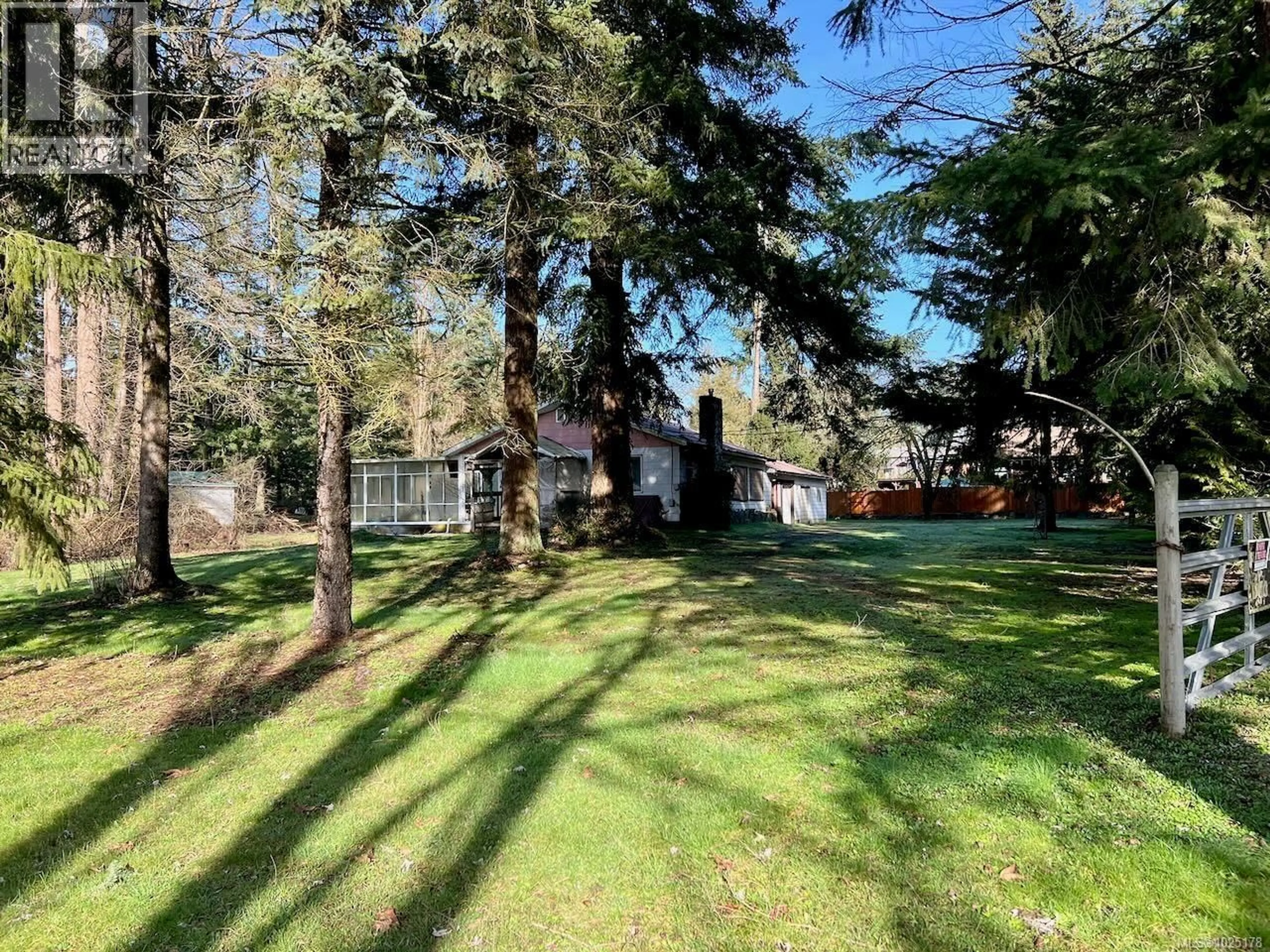 A pic from outside/outdoor area/front of a property/back of a property/a pic from drone, forest/trees view for 13270 CEDAR ROAD, Ladysmith British Columbia V9G1H8