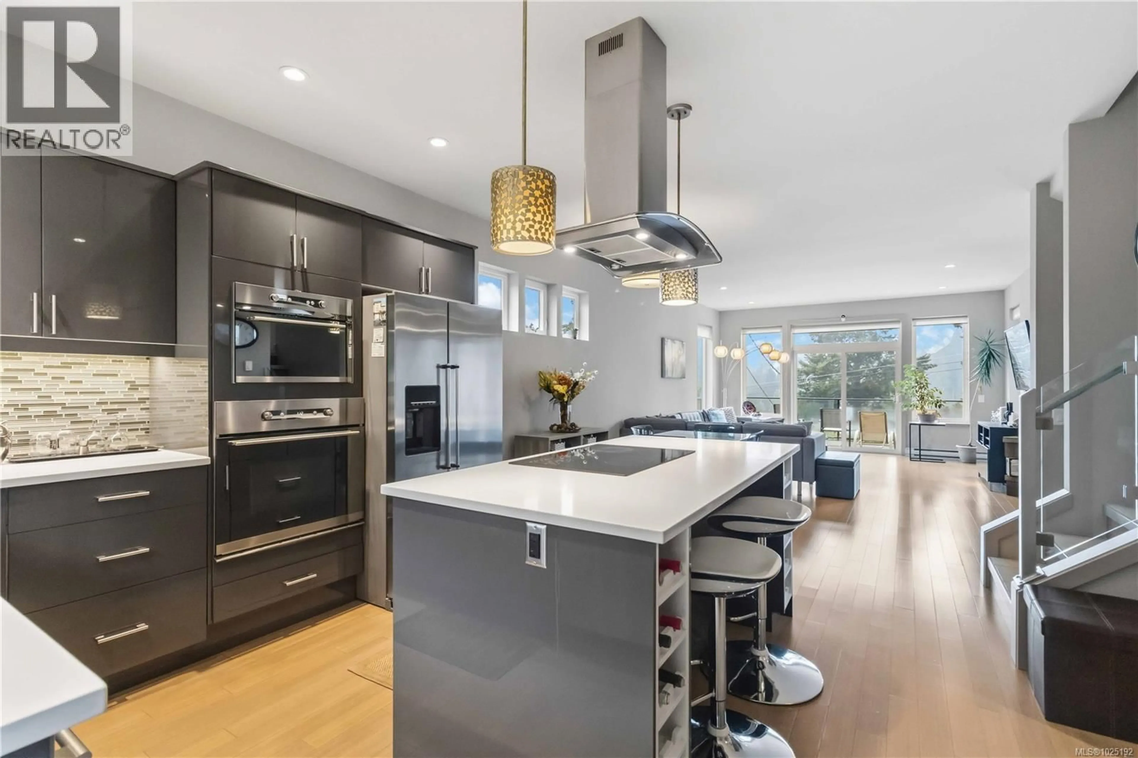 Contemporary kitchen, unknown for C - 2524 MILL HILL ROAD, Langford British Columbia V9B4X7