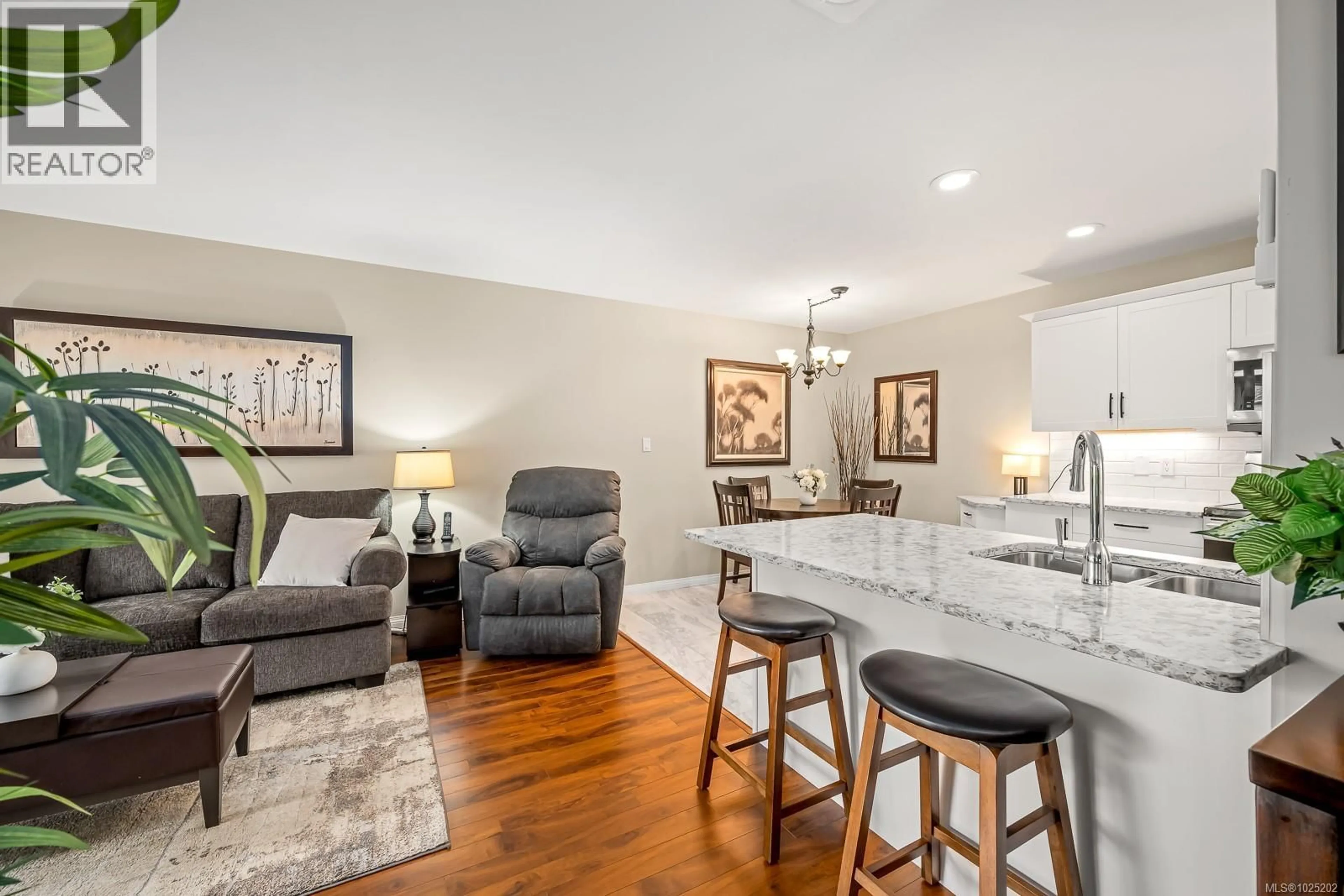 Open concept kitchen, unknown for 28 - 3100 KENSINGTON CRESCENT, Courtenay British Columbia V9N8Z9