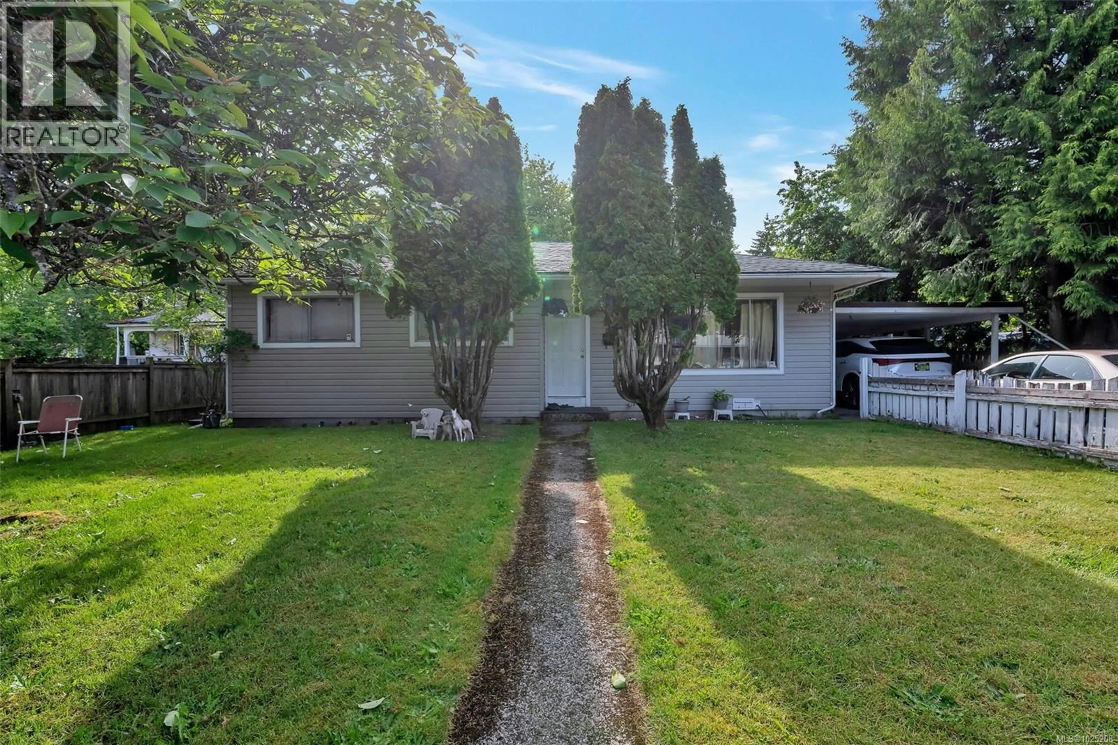 Unknown for 311 HOLLY AVENUE, Nanaimo British Columbia V9S3M3