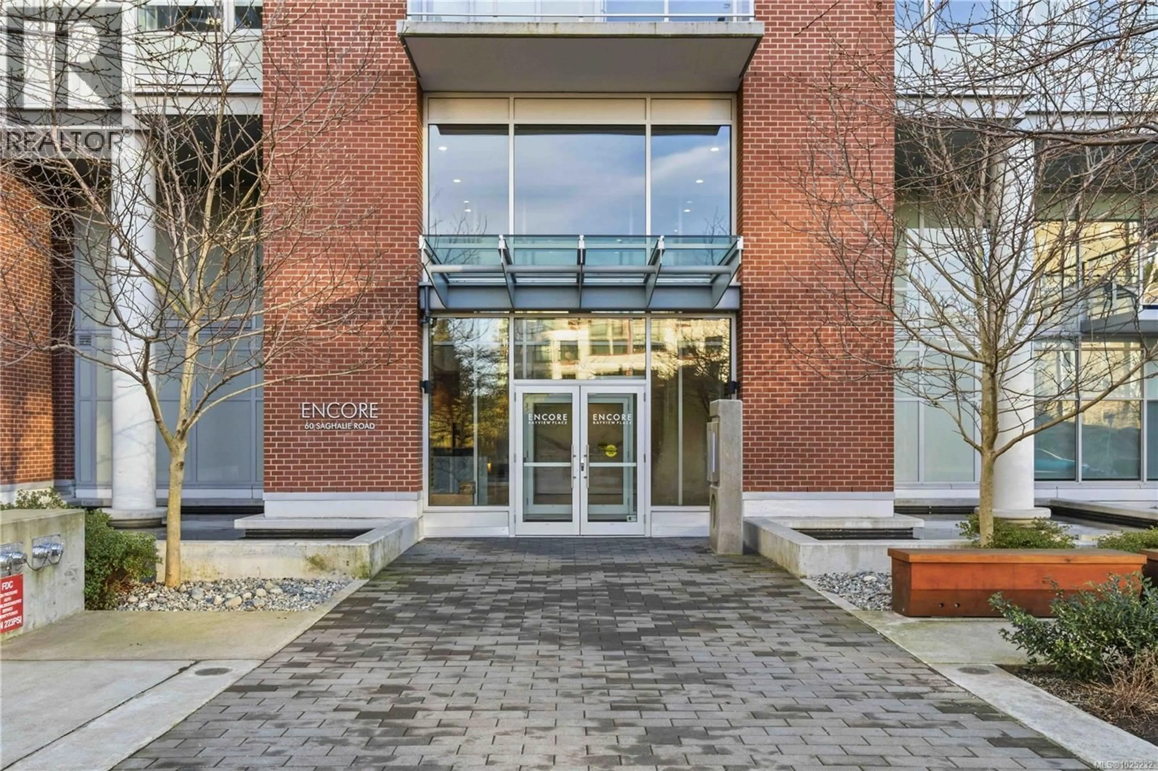 Indoor foyer for 506 - 60 SAGHALIE ROAD, Victoria British Columbia V9A0H1