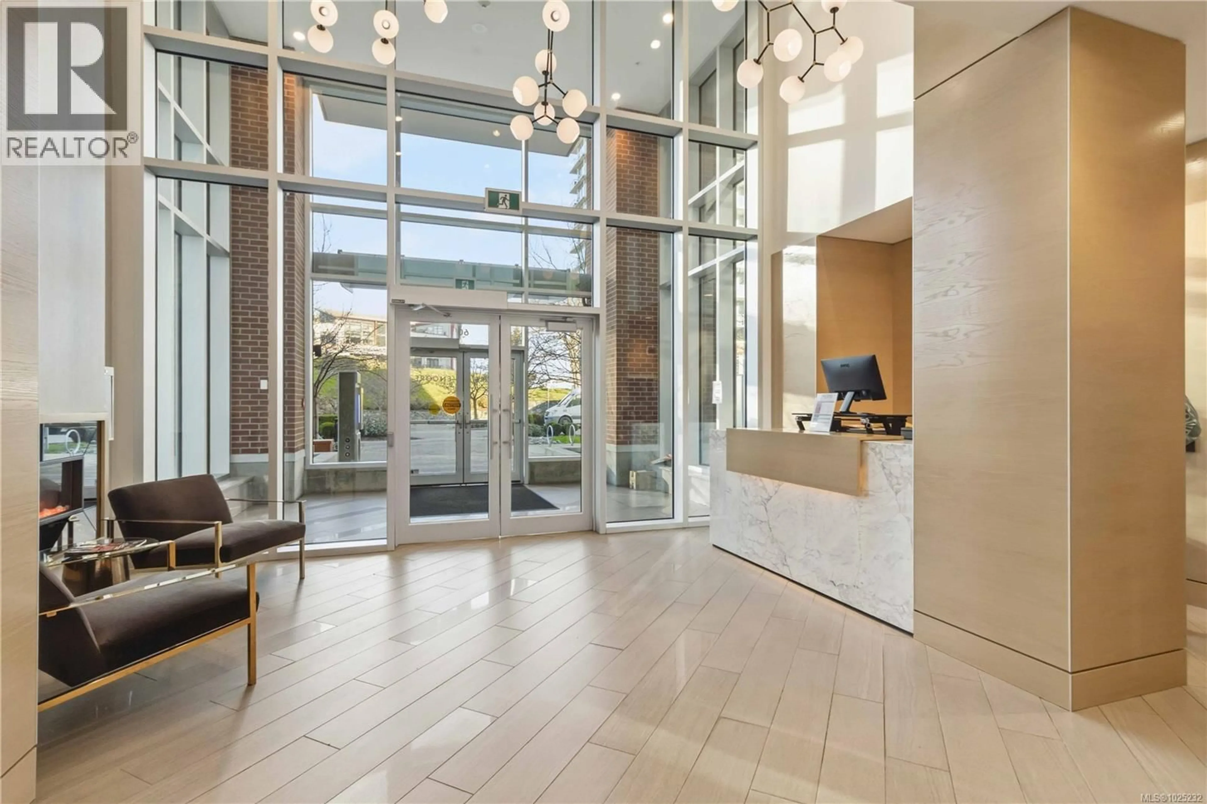 Indoor foyer for 506 - 60 SAGHALIE ROAD, Victoria British Columbia V9A0H1