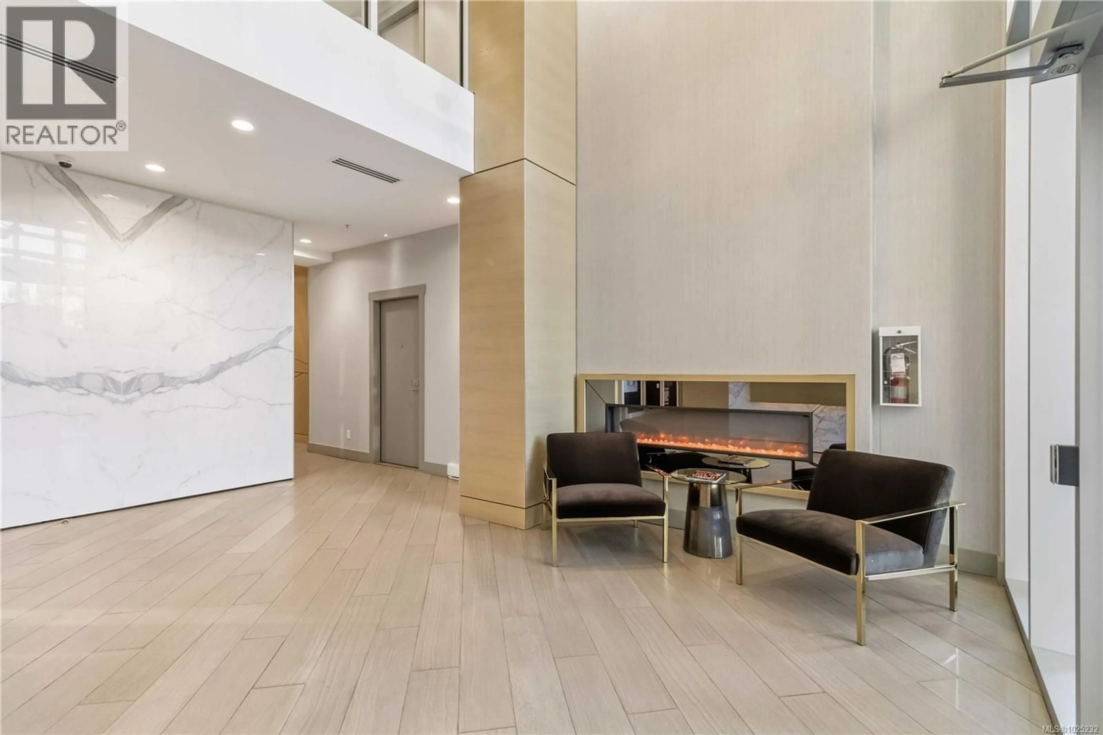 Lobby for 506 - 60 SAGHALIE ROAD, Victoria British Columbia V9A0H1