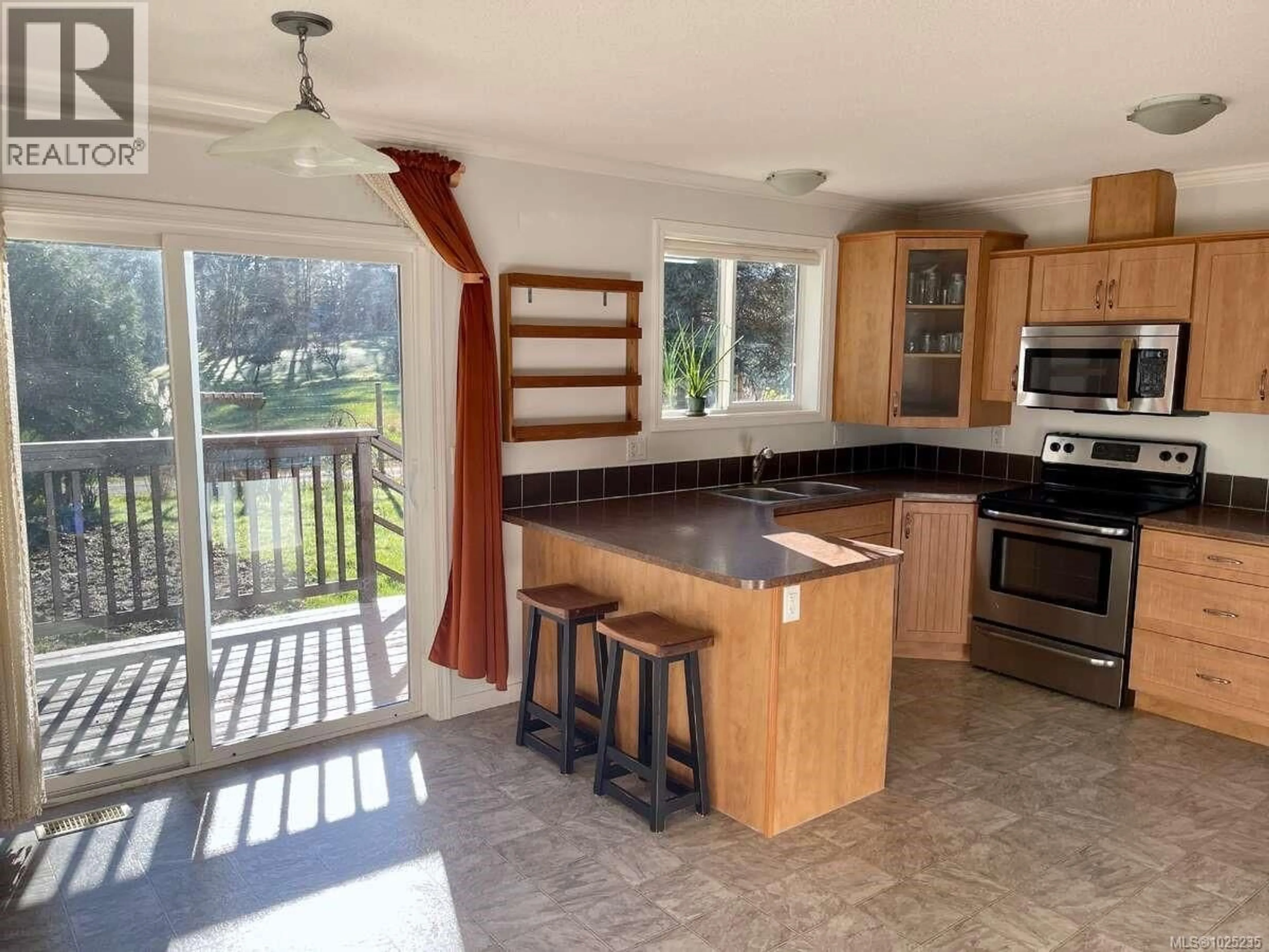 Open concept kitchen, unknown for 1538 BREBBER ROAD, Nanaimo British Columbia V9X1P4