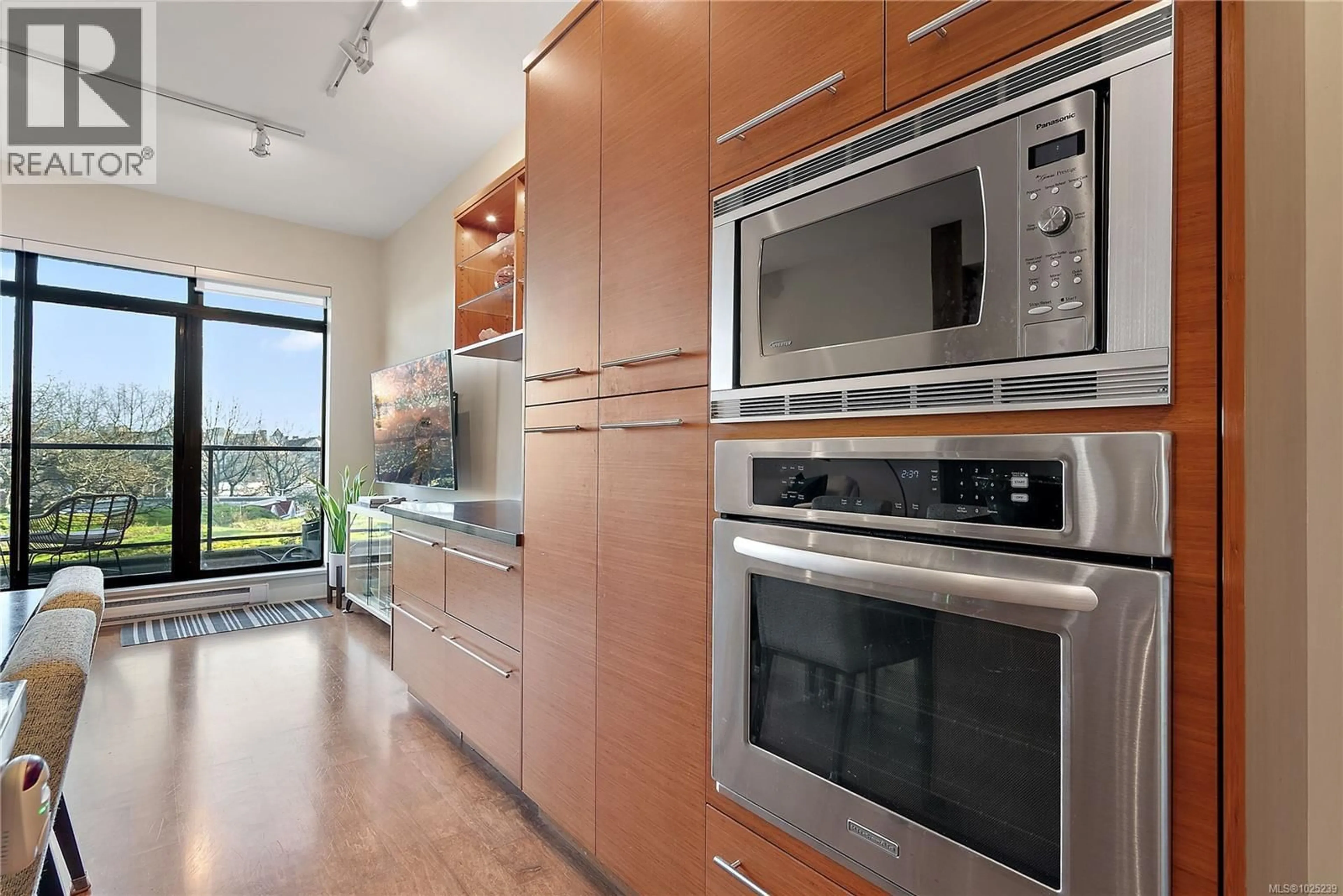 Unknown for 107 - 455 SITKUM ROAD, Victoria British Columbia V9A7N9