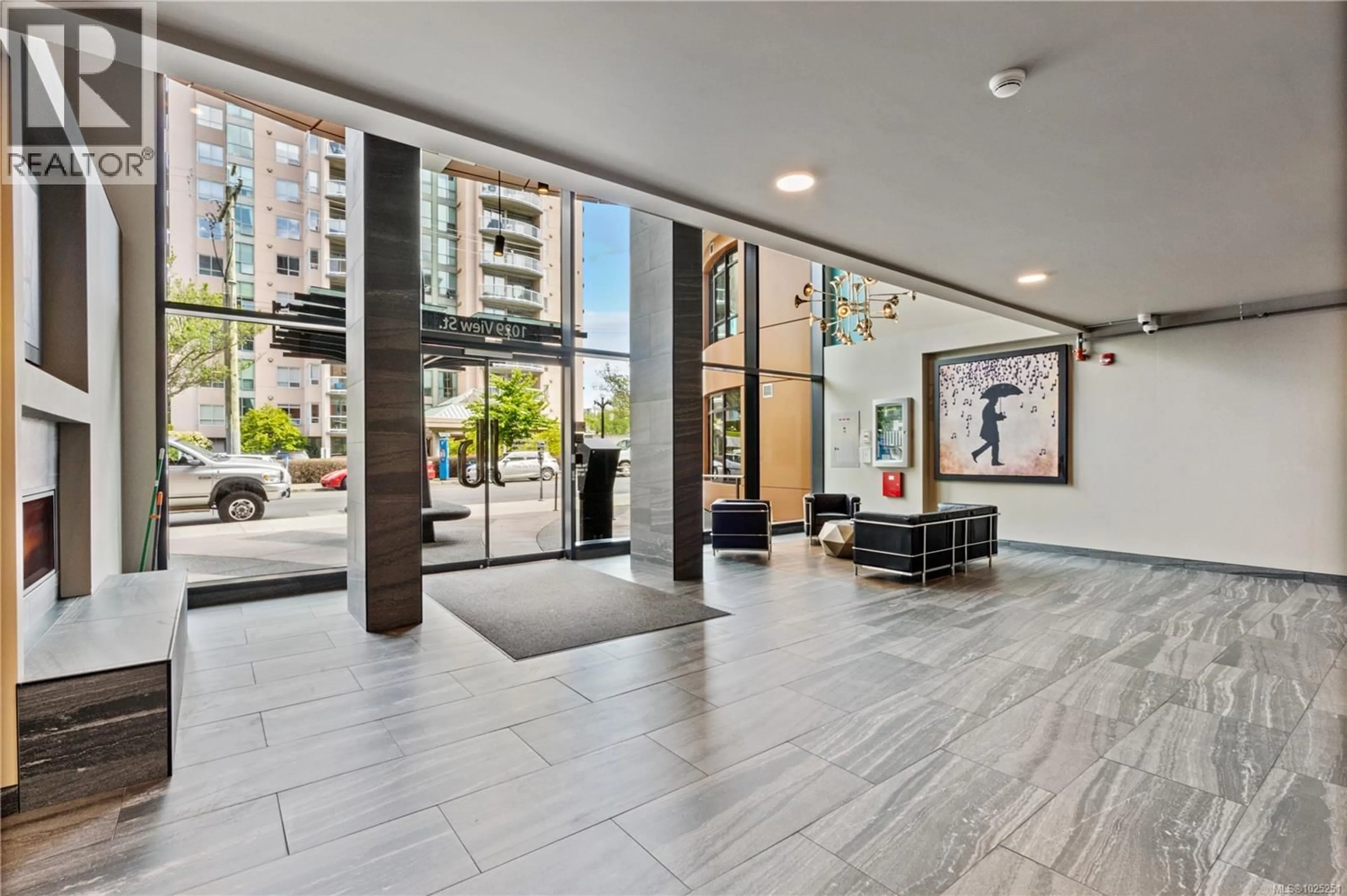 Lobby for 526 - 1029 VIEW STREET, Victoria British Columbia V8V0C9