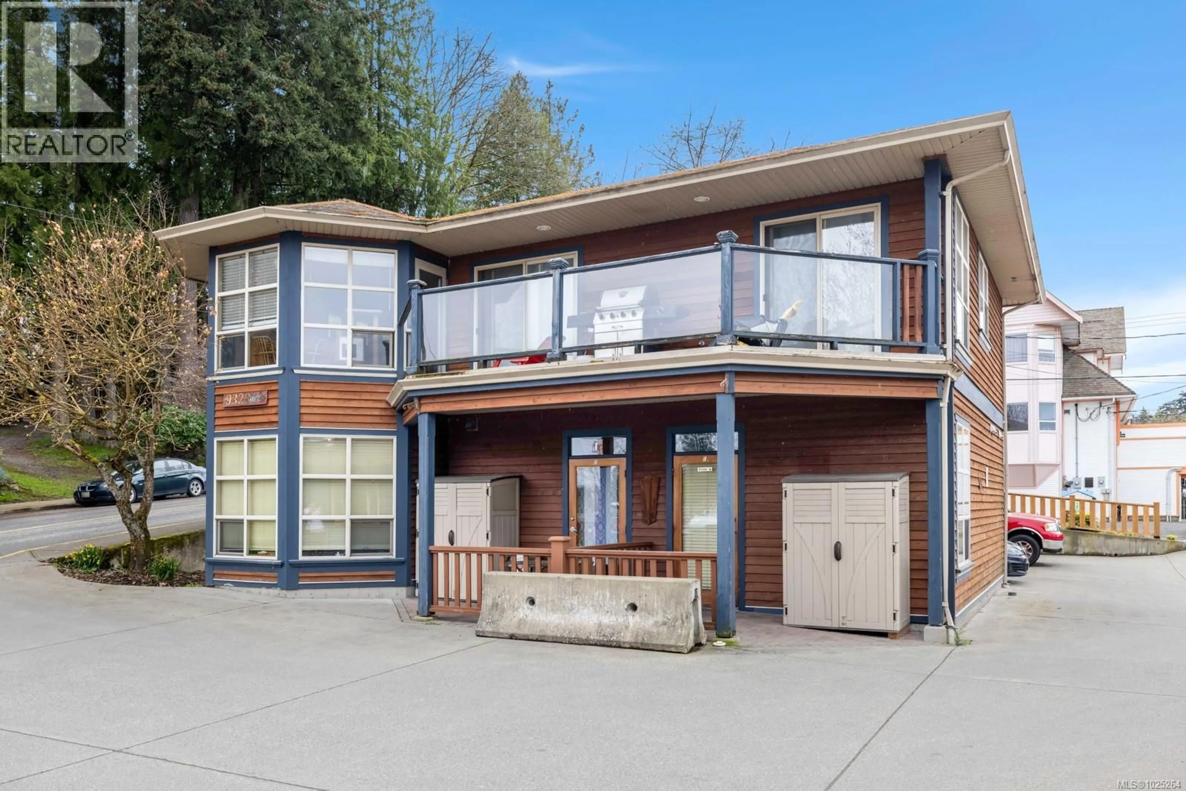 Home with vinyl exterior material, unknown for 9828 CROFT STREET, Chemainus British Columbia V0R1K1