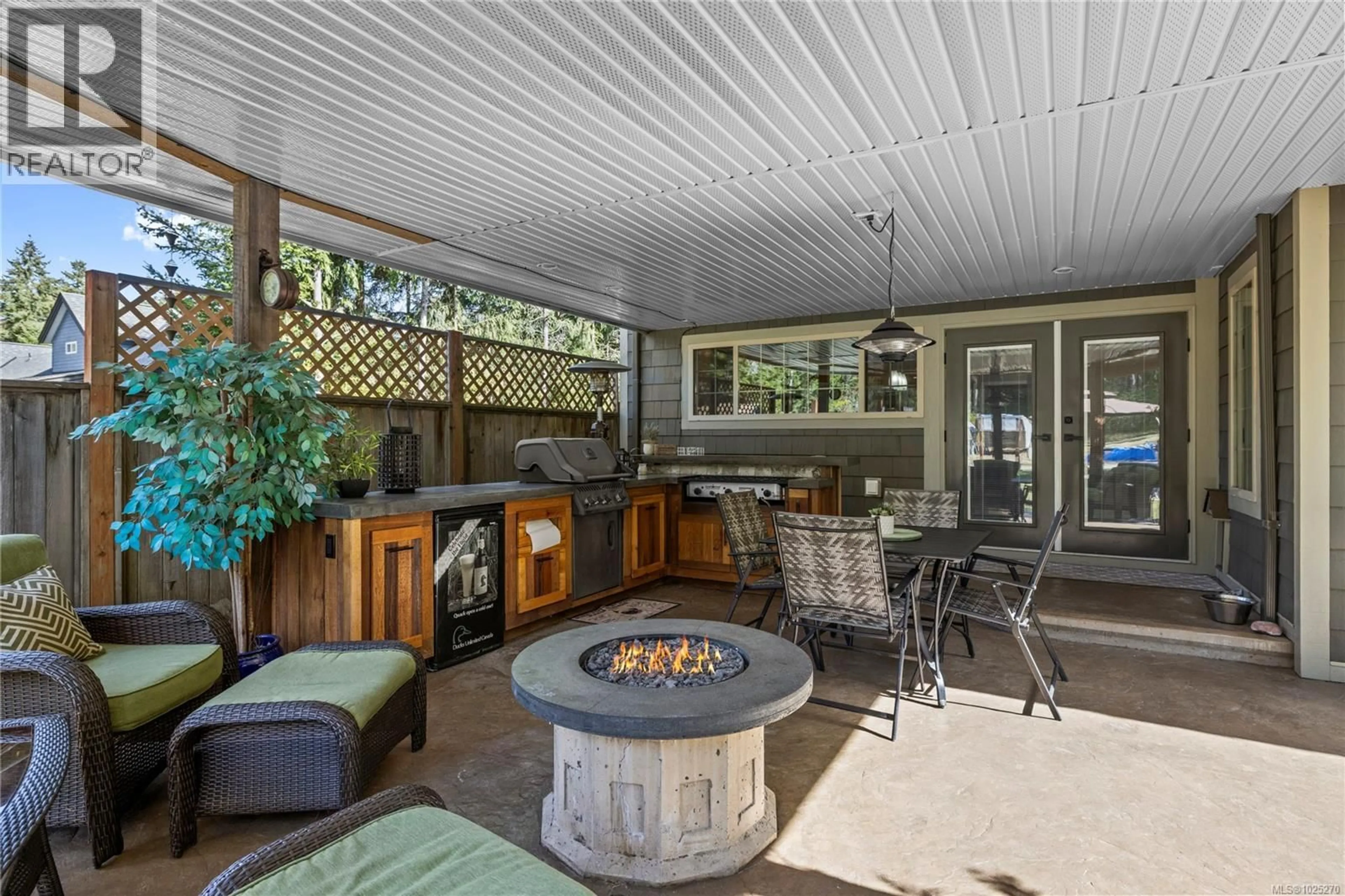 Patio, unknown for 5670 WILLOW ROAD, Port Alberni British Columbia V9Y8V4