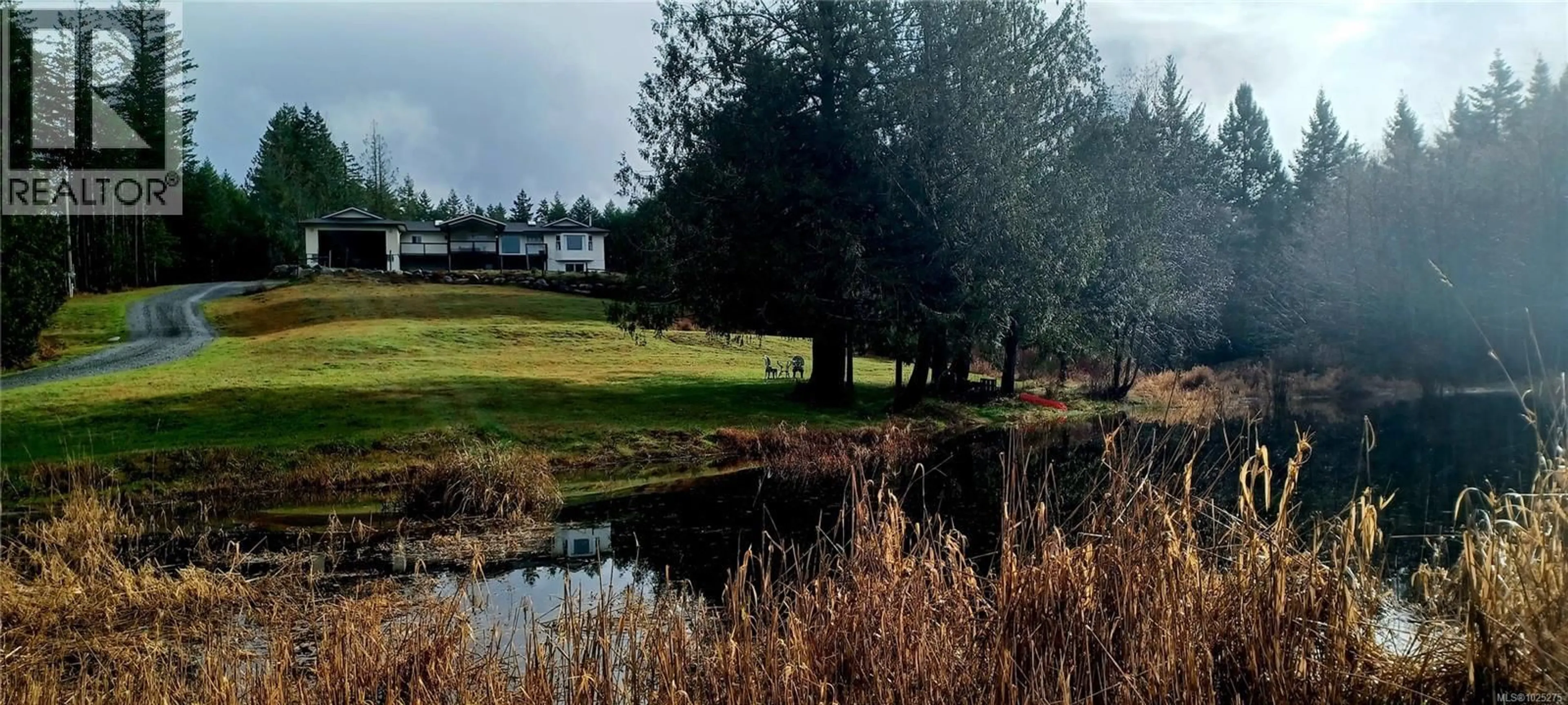 Blurry image for 5621 HANKS ROAD, Duncan British Columbia V9L6J2