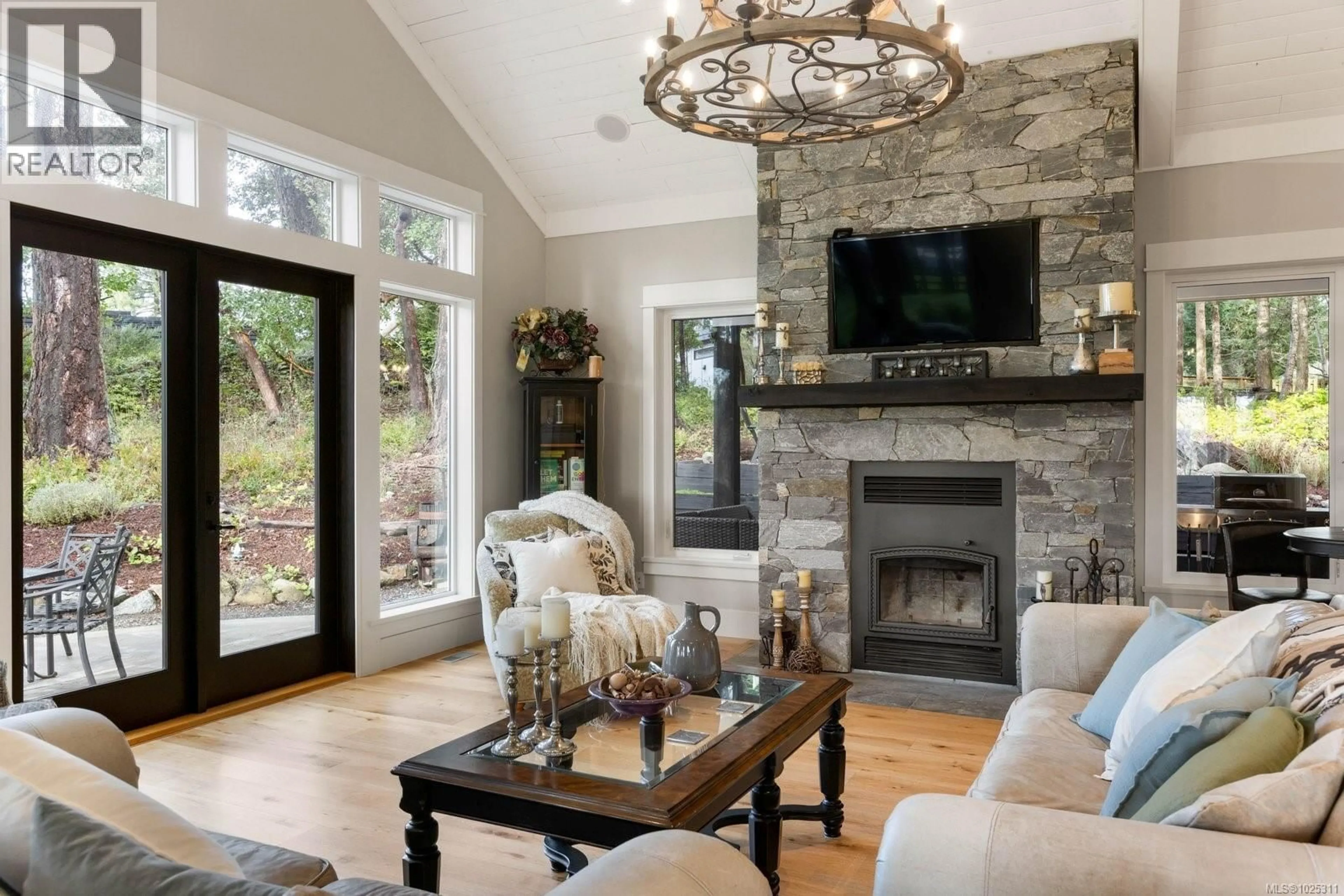 Living room with furniture, unknown for 390 WAIN ROAD, North Saanich British Columbia V8L5P9