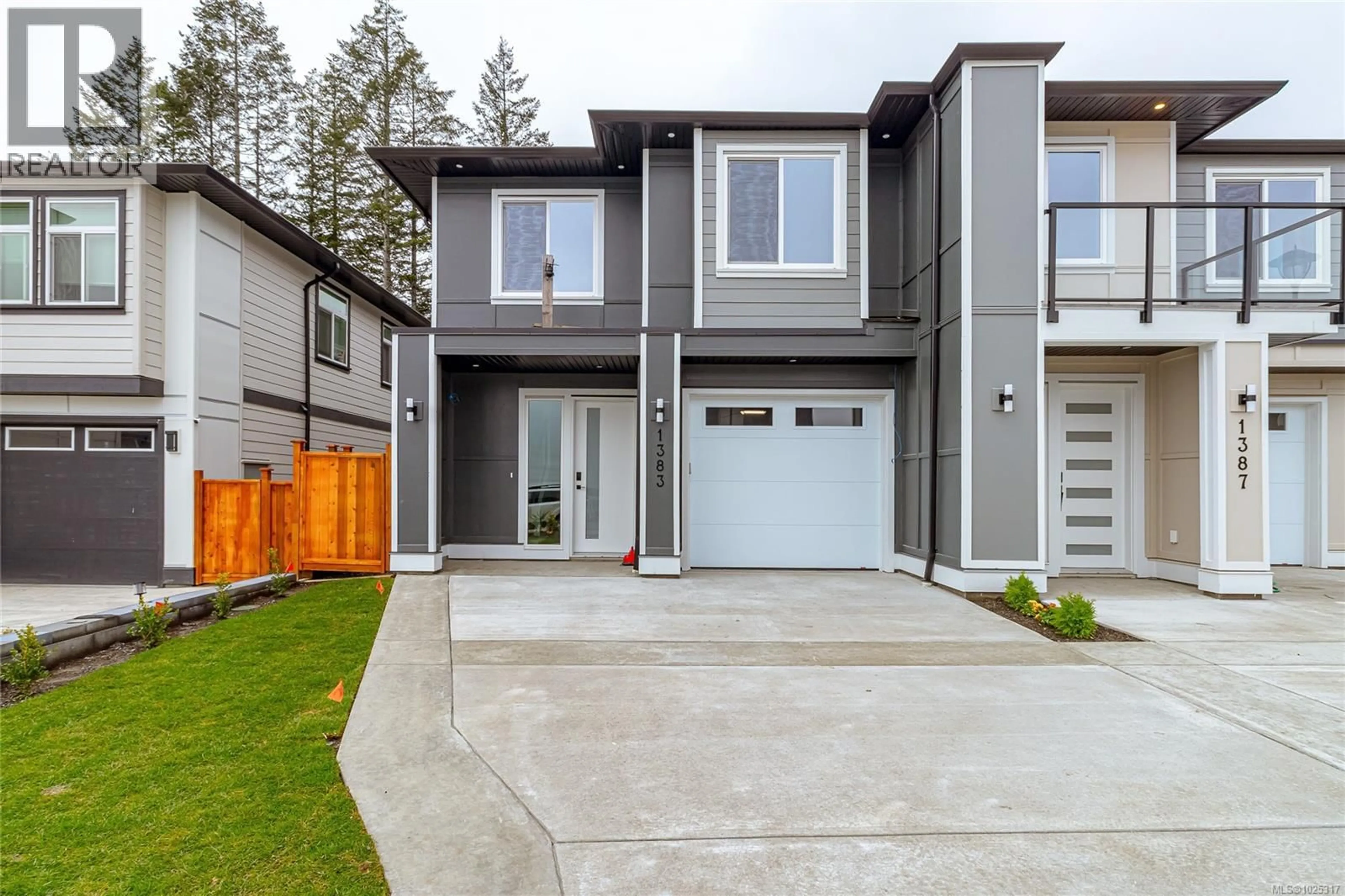 Home with vinyl exterior material, street for 1383 SANDSTONE LANE, Langford British Columbia V9B7A2