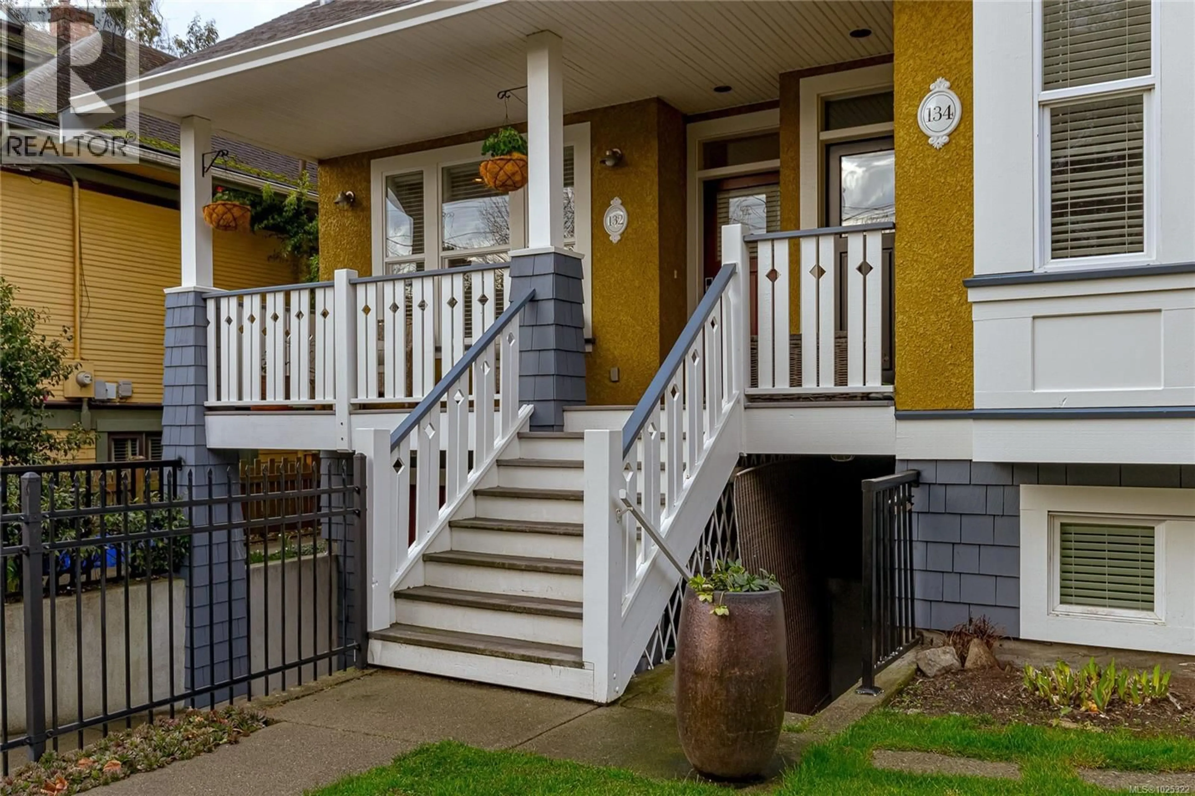 Unknown for 132 CLARENCE STREET, Victoria British Columbia V8V2J2