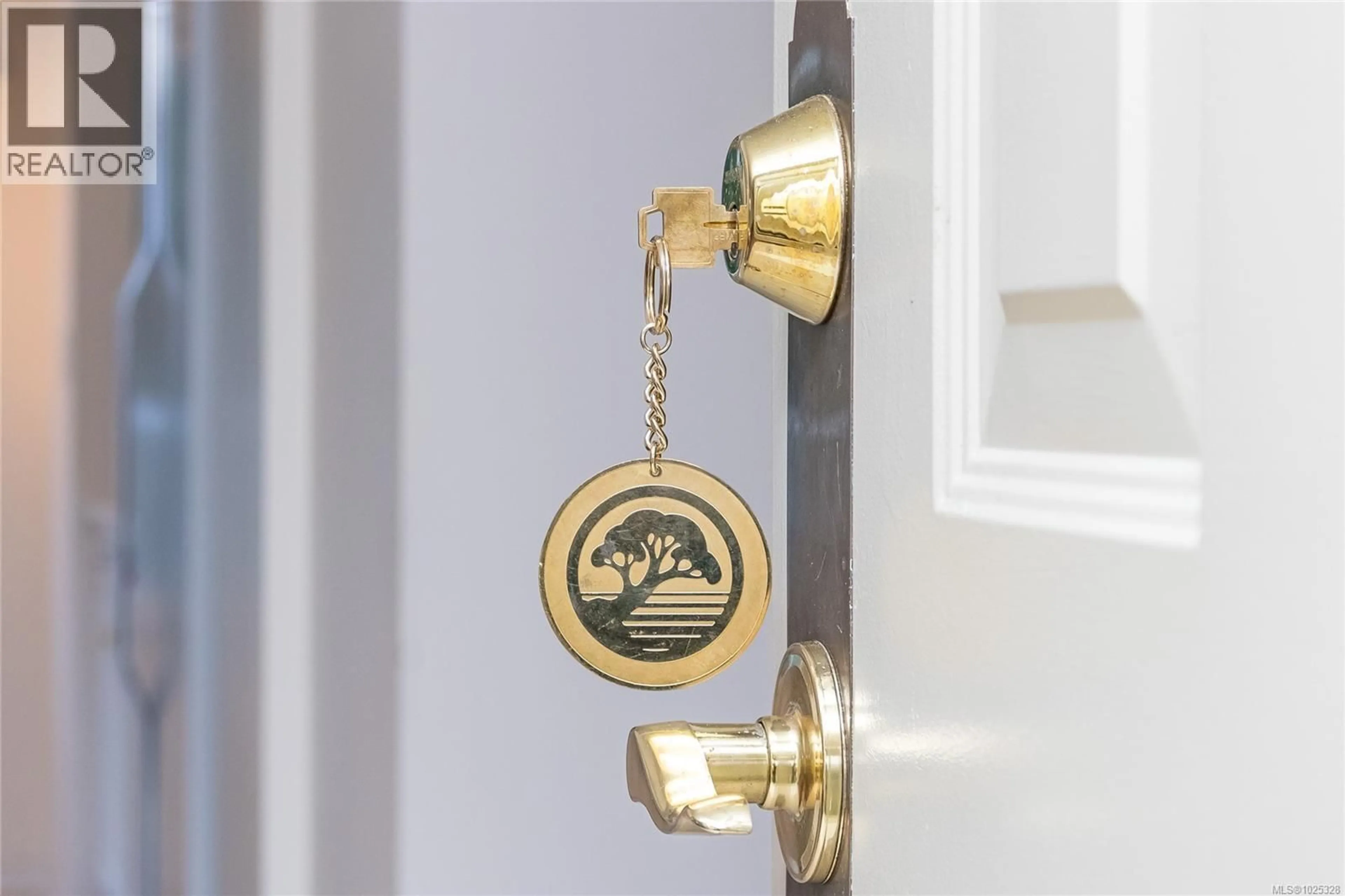 Indoor entryway for 839 COUNTRY CLUB DRIVE, Cobble Hill British Columbia V0R1L1