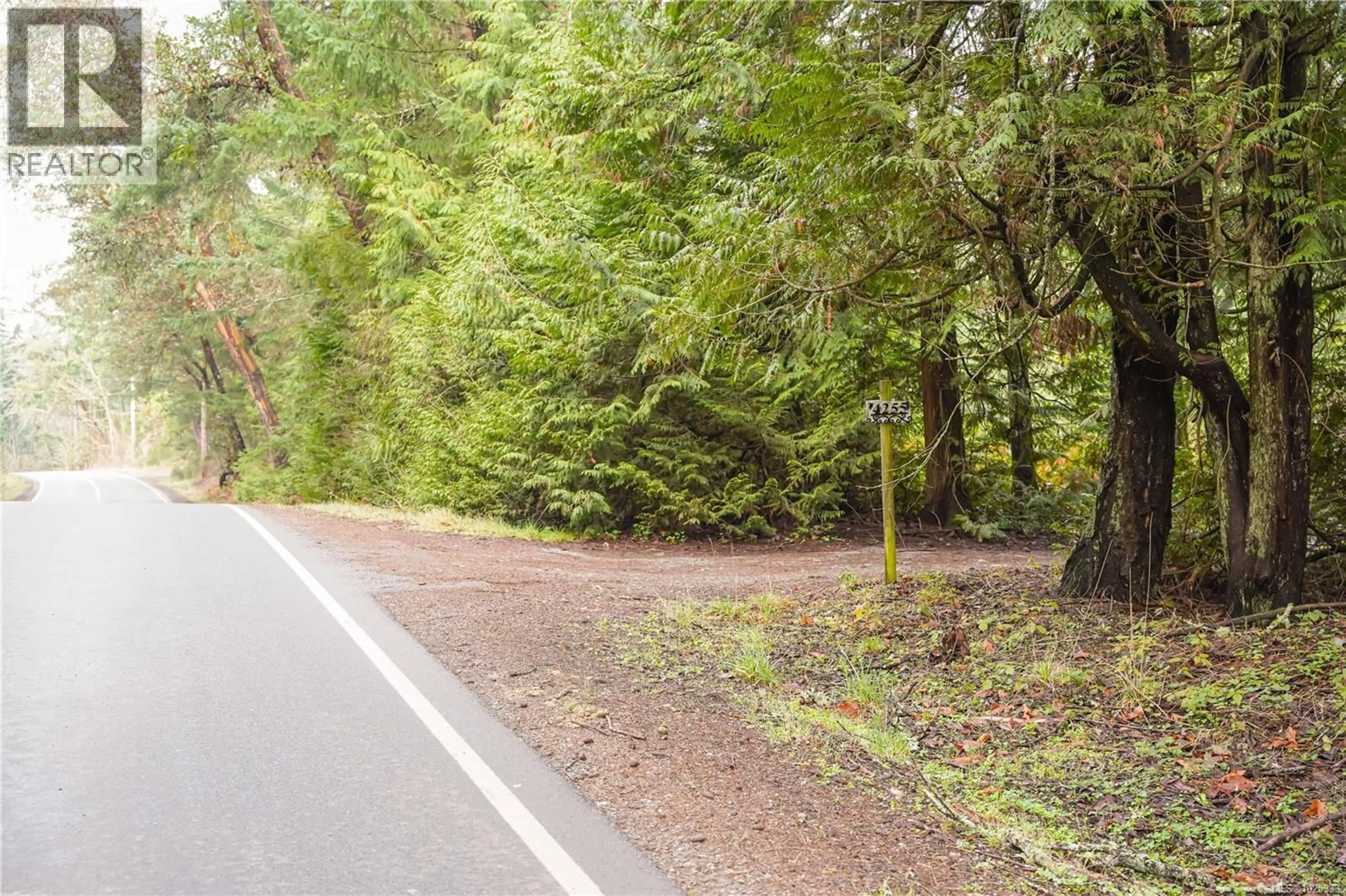 Blurry image for 4255 YELLOW POINT ROAD, Ladysmith British Columbia V9G1G3