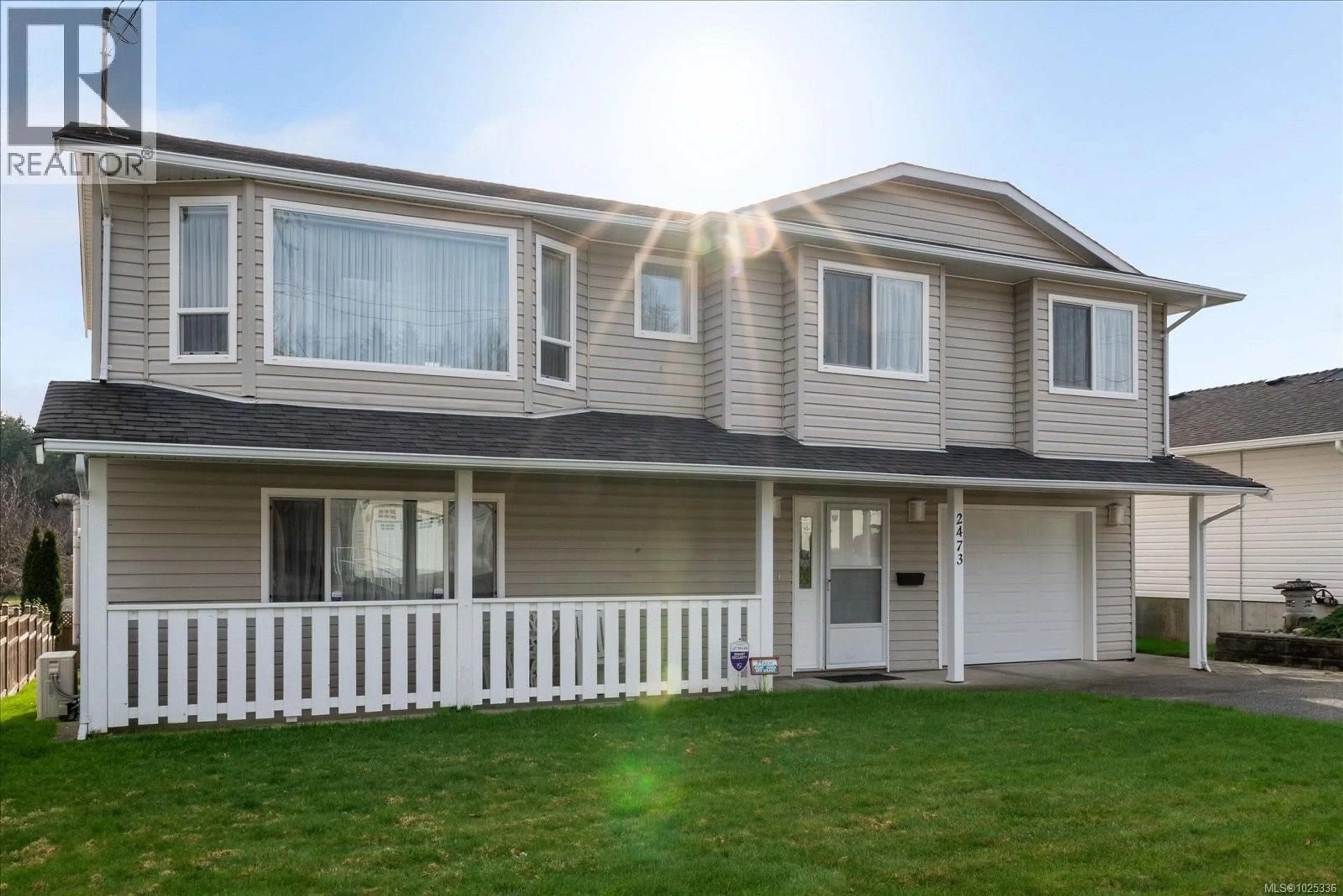 Home with vinyl exterior material, street for 2473 NADELY CRESCENT, Nanaimo British Columbia V9T5T1