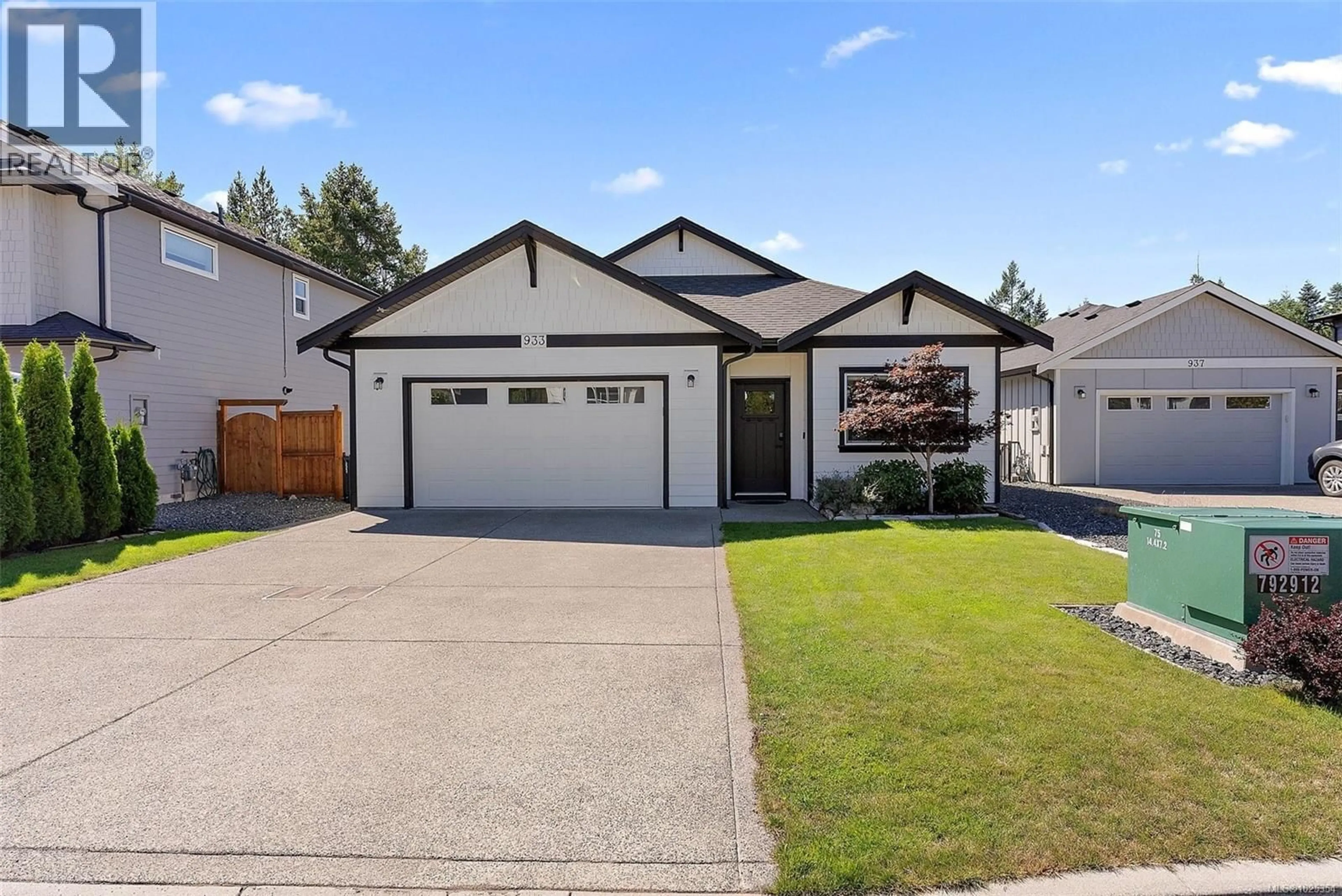 Home with vinyl exterior material, street for 933 BLAKEON PLACE, Langford British Columbia V9C0R3
