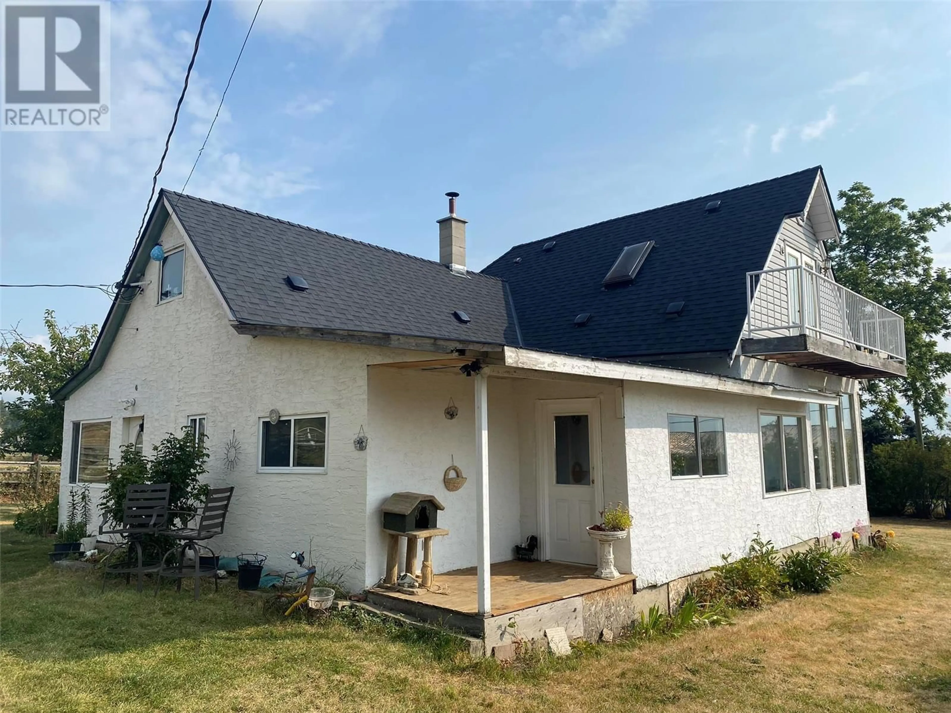 A pic from outside/outdoor area/front of a property/back of a property/a pic from drone, building for 4435 HALLAM ROAD, Armstrong British Columbia V0E1B0