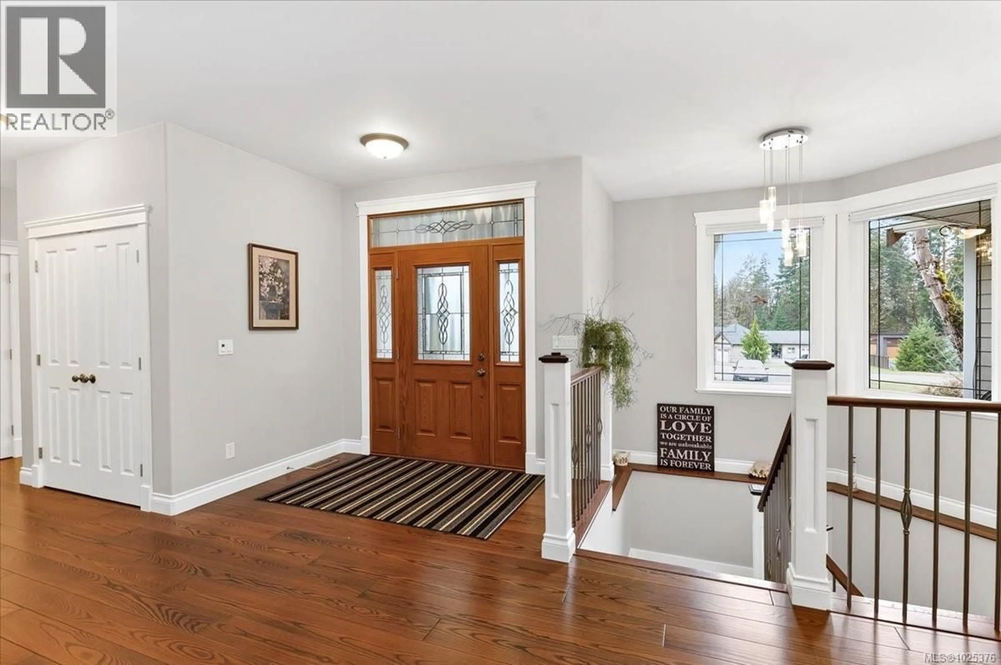 Indoor entryway for 6325 KAREN PLACE, Port Alberni British Columbia V9Y8K9