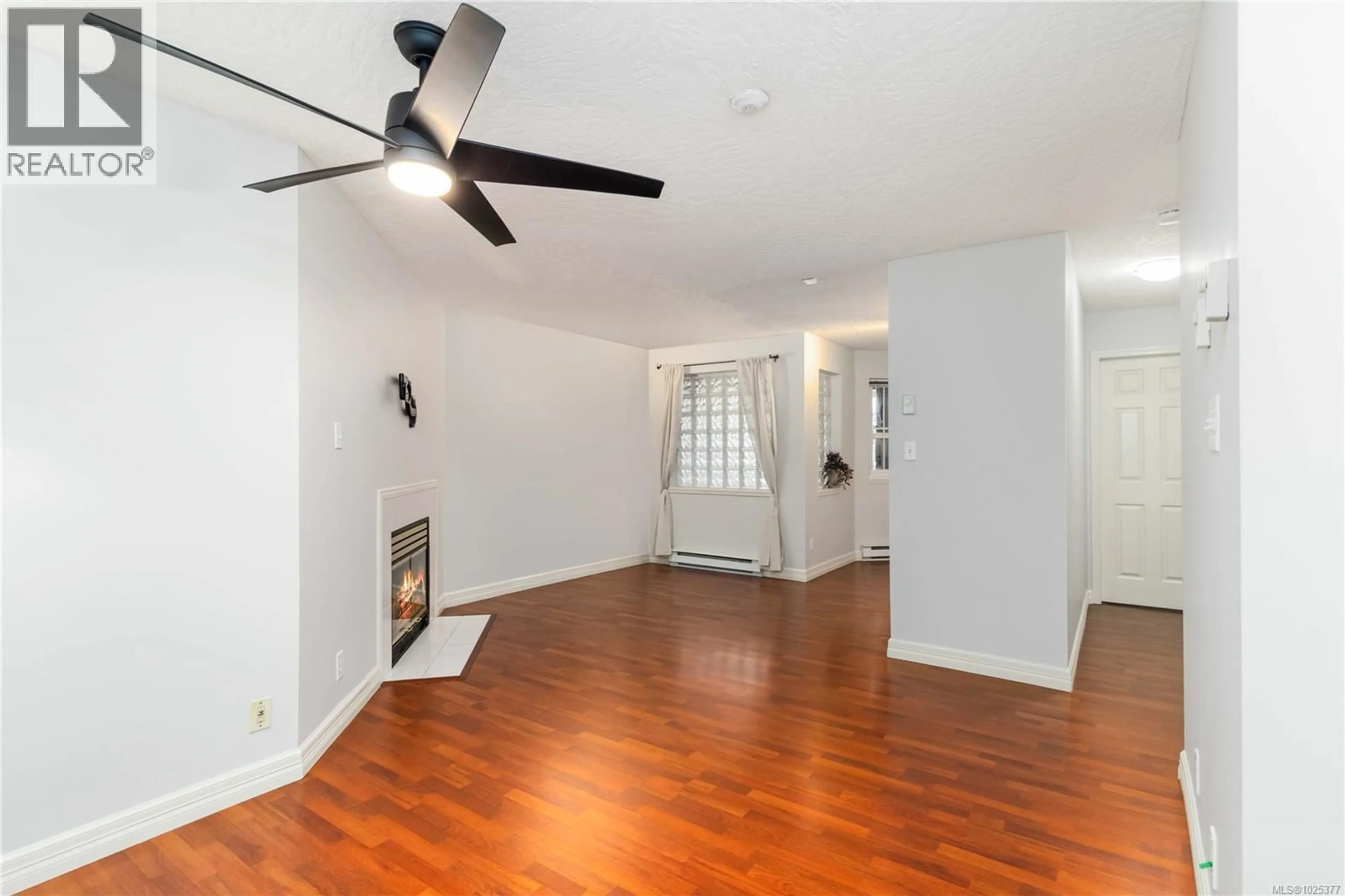 A pic of a room for 101 - 2710 GROSVENOR ROAD, Victoria British Columbia V8T3M9