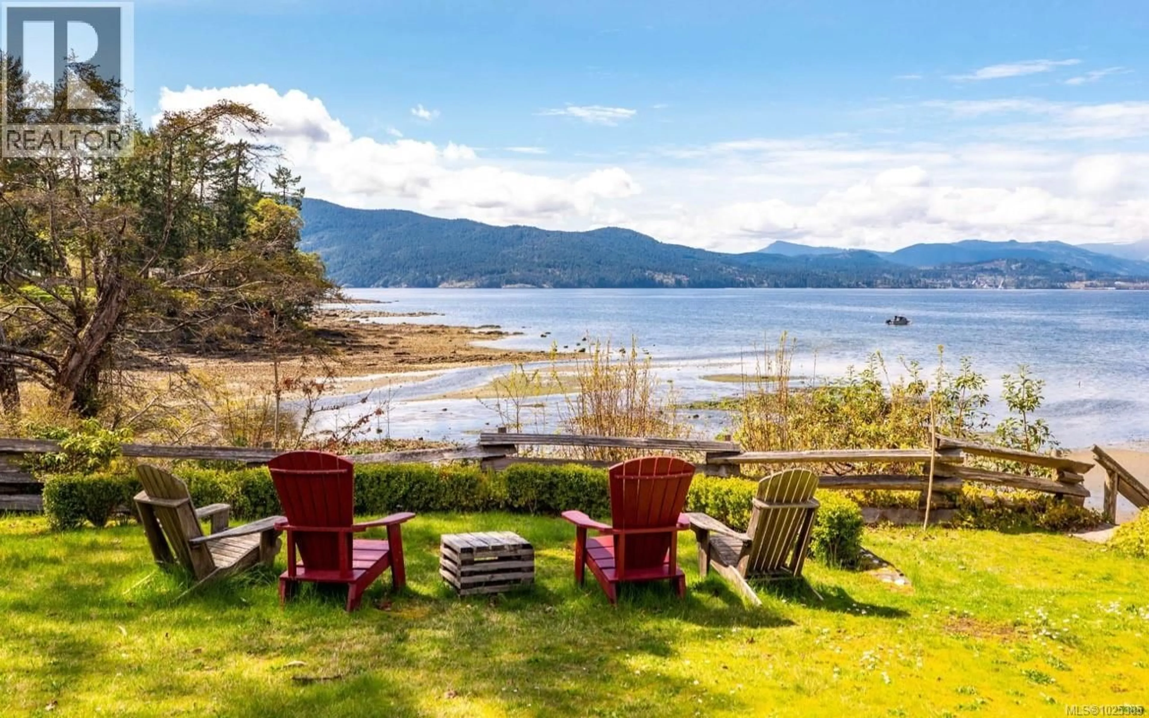 Patio, water/lake/river/ocean view for 116 ACLAND ROAD, Salt Spring British Columbia V8K2N6