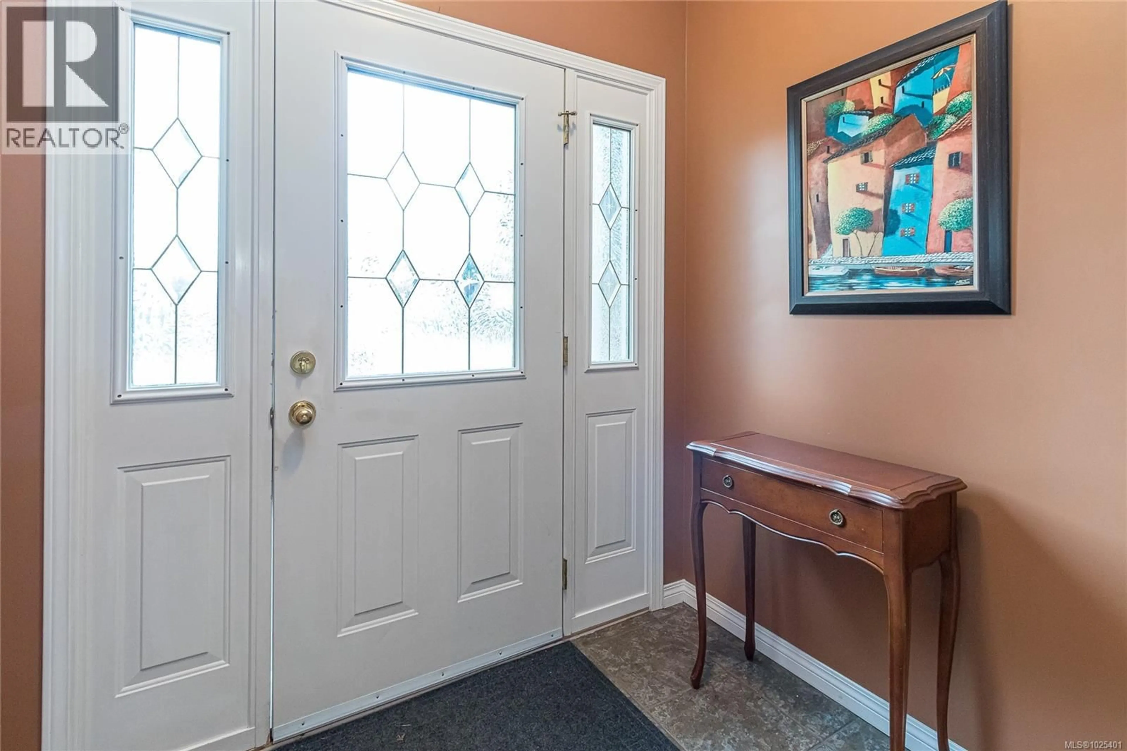 Indoor entryway for 3370 ALFRED PLACE, Colwood British Columbia V9C3J4