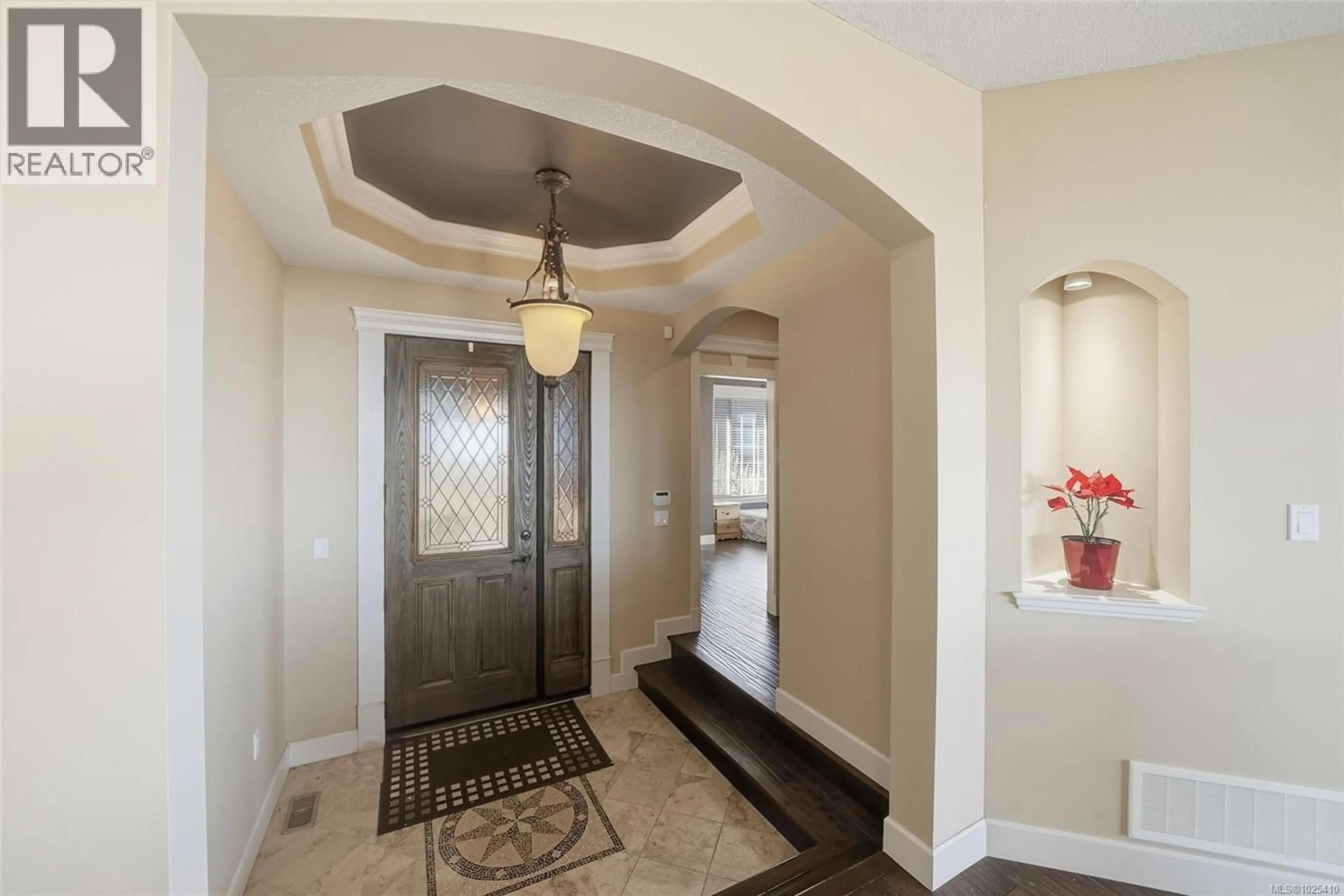 Indoor entryway for 442 MONTCLAIR DRIVE, Nanaimo British Columbia V9R7C2