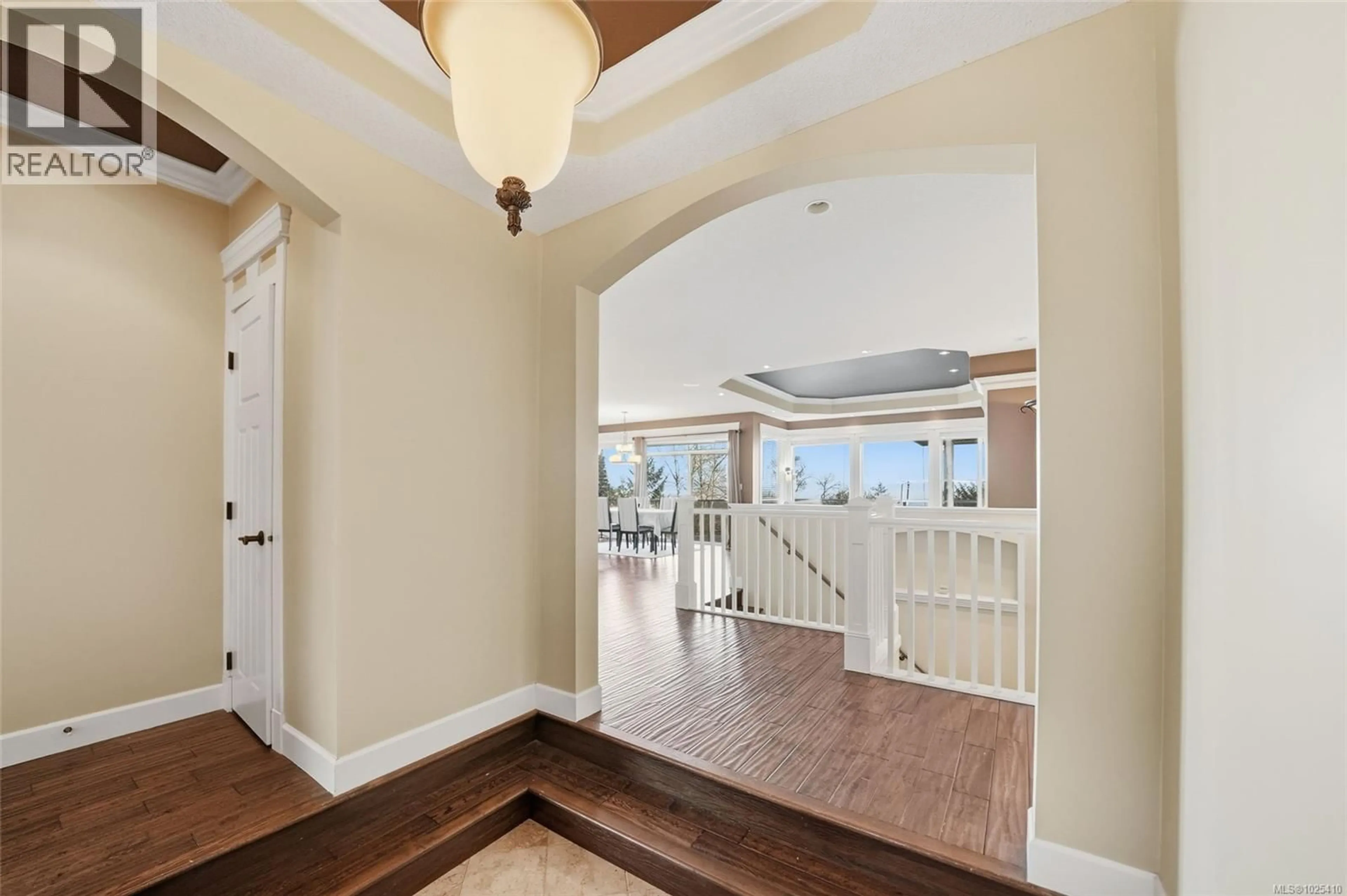 Indoor entryway for 442 MONTCLAIR DRIVE, Nanaimo British Columbia V9R7C2