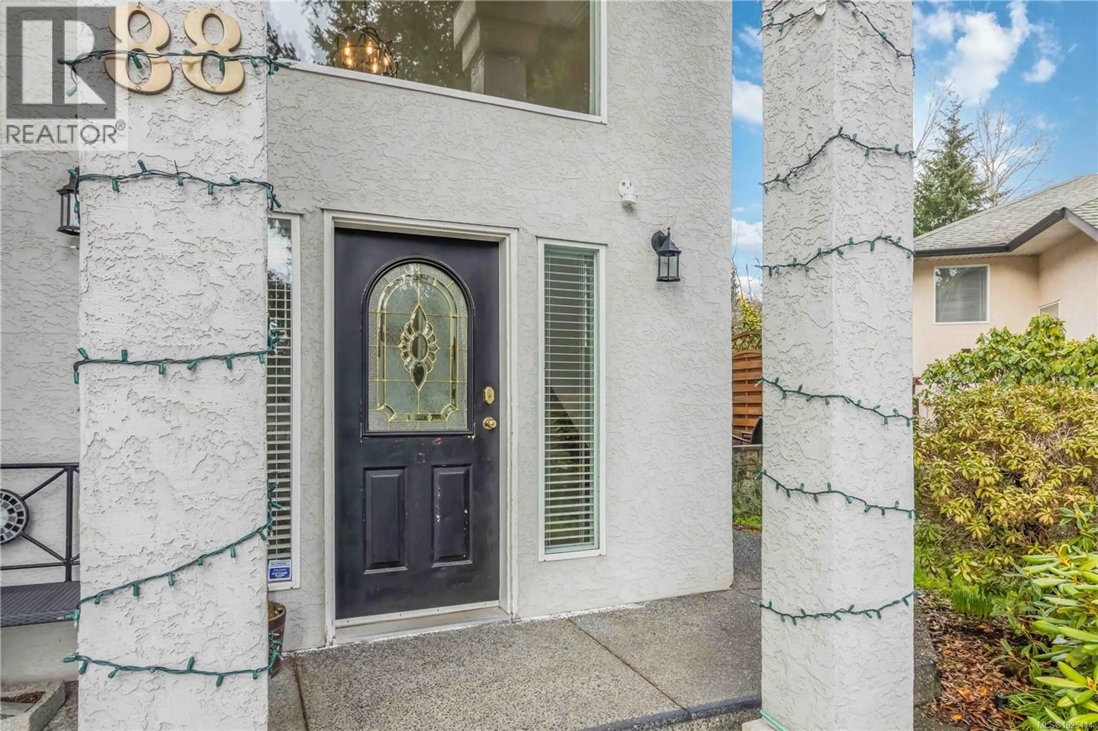 Indoor entryway for 88 CHILCO RIDGE PLACE, View Royal British Columbia V9B5Z7