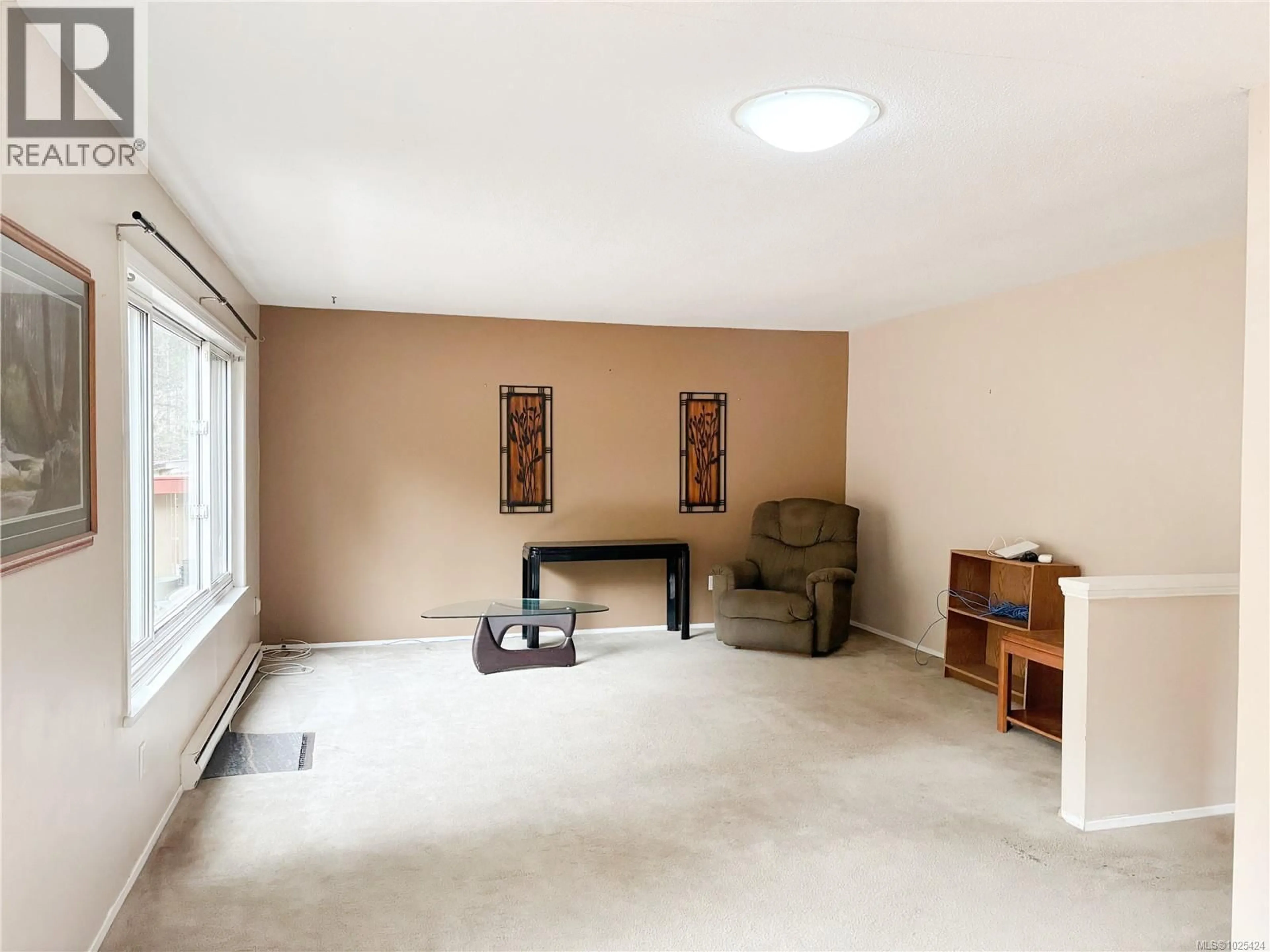 Living room with furniture, unknown for 649 NIMPKISH DRIVE, Gold River British Columbia V0P1G0