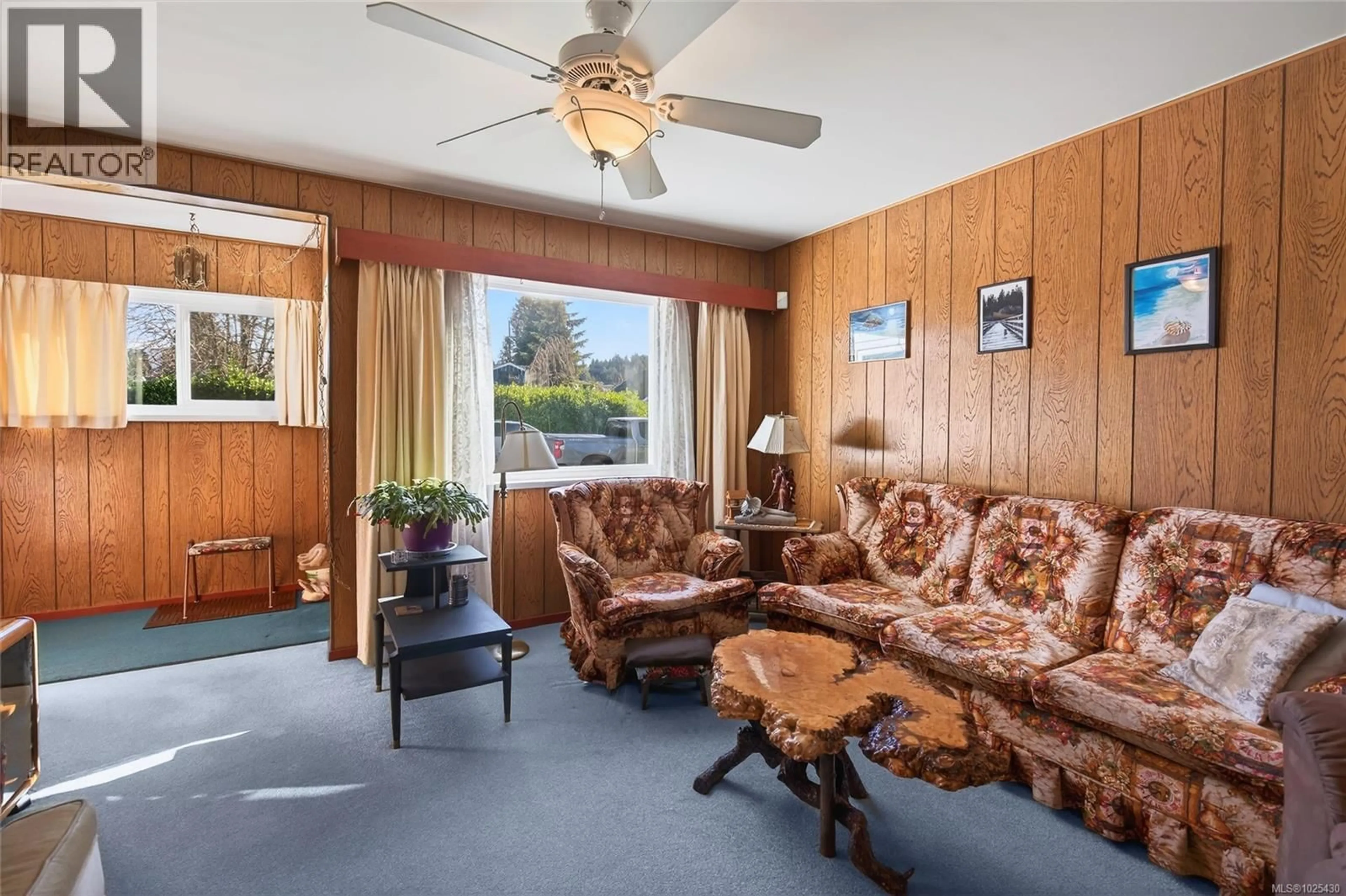 Living room with furniture, unknown for 3574 9TH AVENUE, Port Alberni British Columbia V9Y4T3