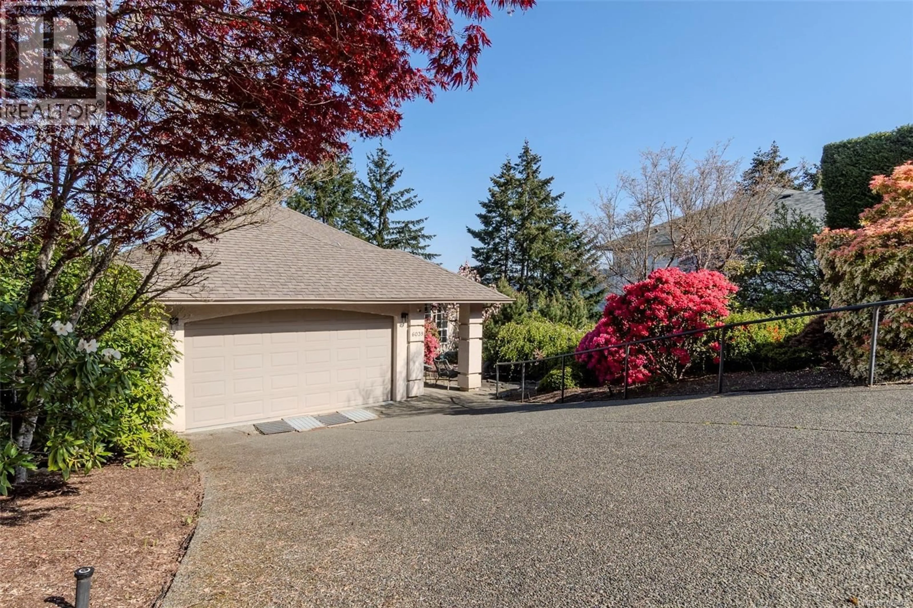 A pic from outside/outdoor area/front of a property/back of a property/a pic from drone, street for 6039 CHIPPEWA ROAD, Duncan British Columbia V9L5P5