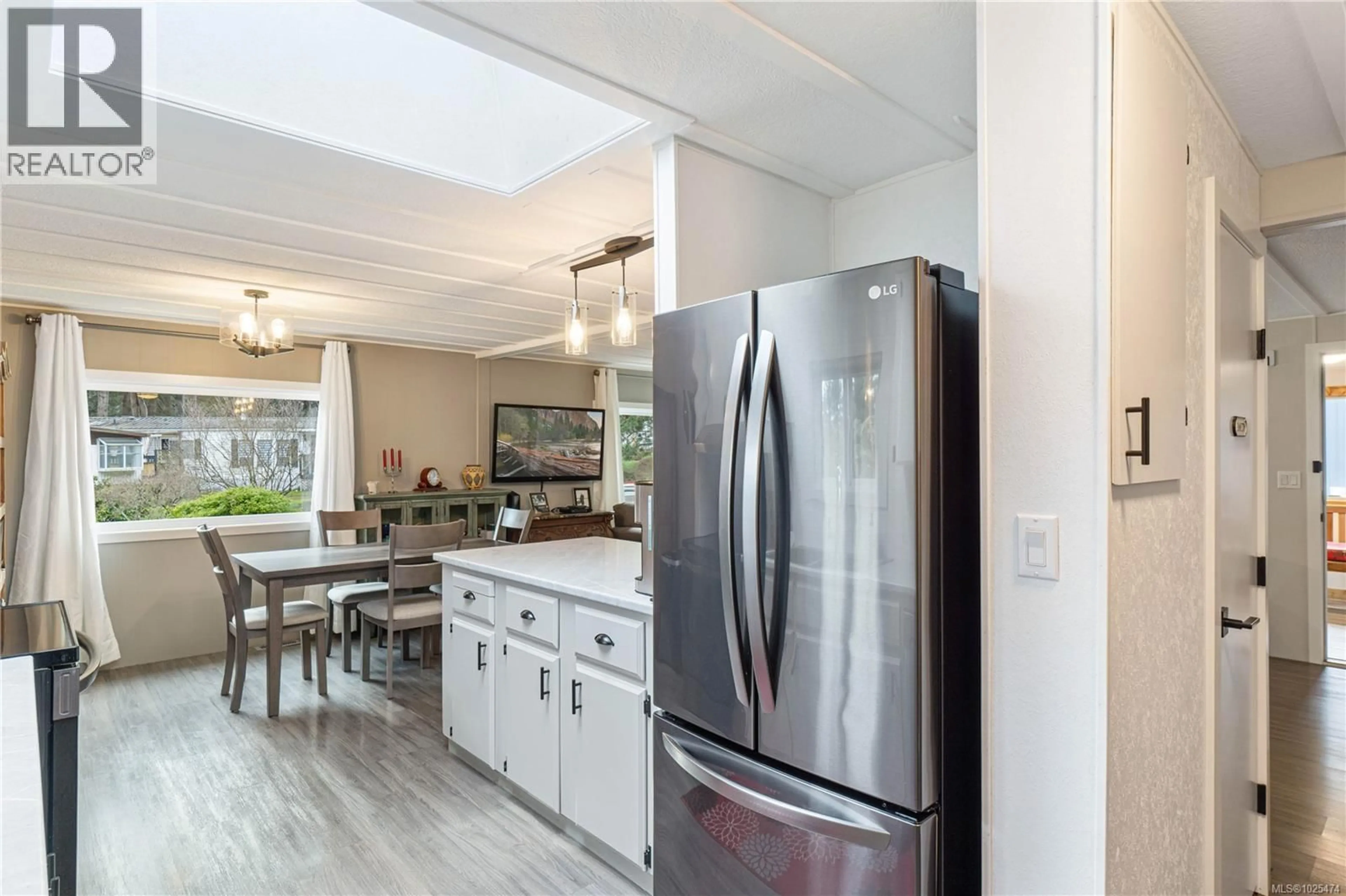 Open concept kitchen, unknown for 259 - 2465 APOLLO DRIVE, Nanoose Bay British Columbia V9P9K2