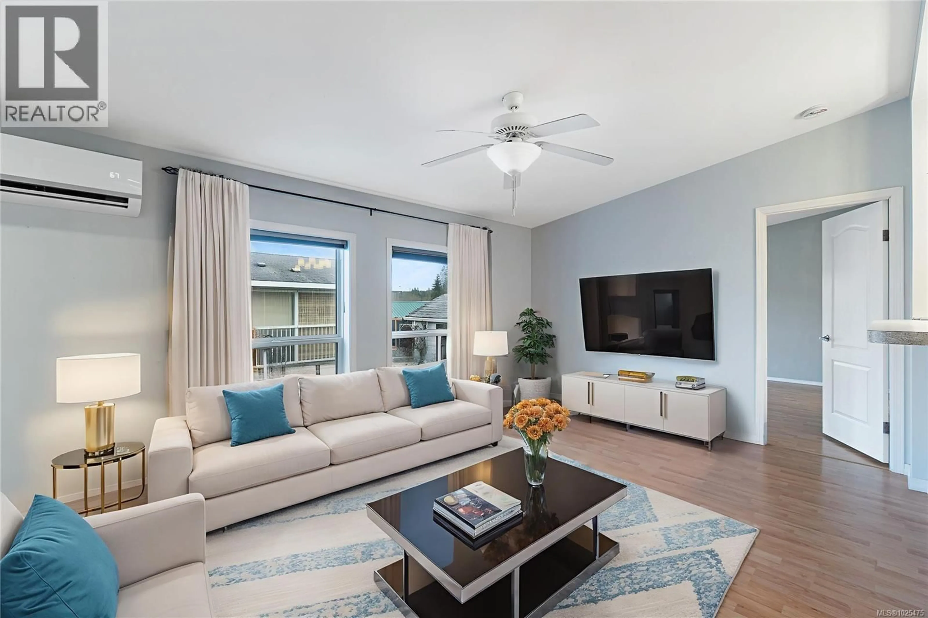 Living room with furniture, unknown for 15 - 386 CRAIG STREET, Parksville British Columbia V9P2Z8