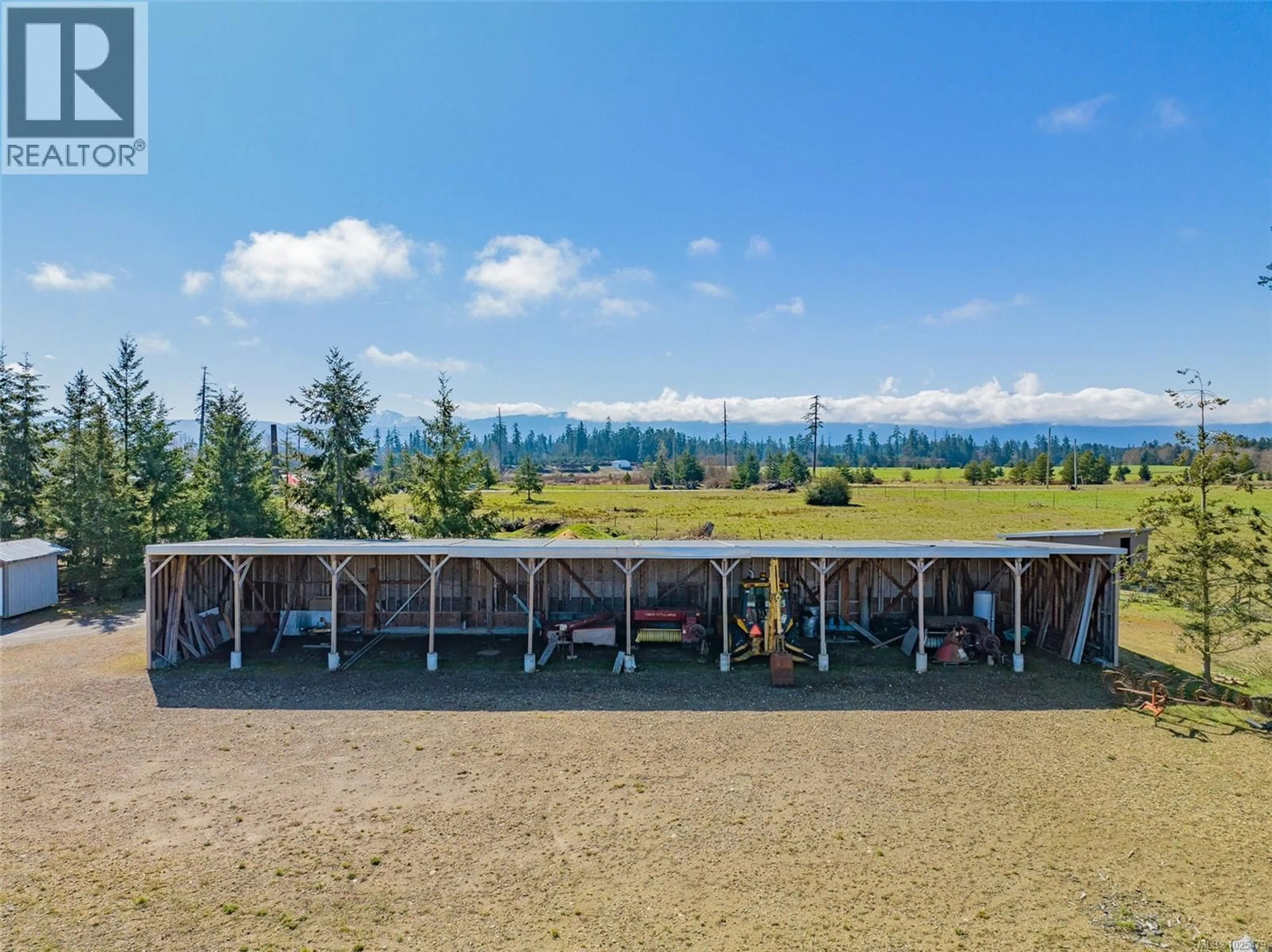 A pic from outside/outdoor area/front of a property/back of a property/a pic from drone, mountain view for 1355 HODGES ROAD, French Creek British Columbia V9P2B5