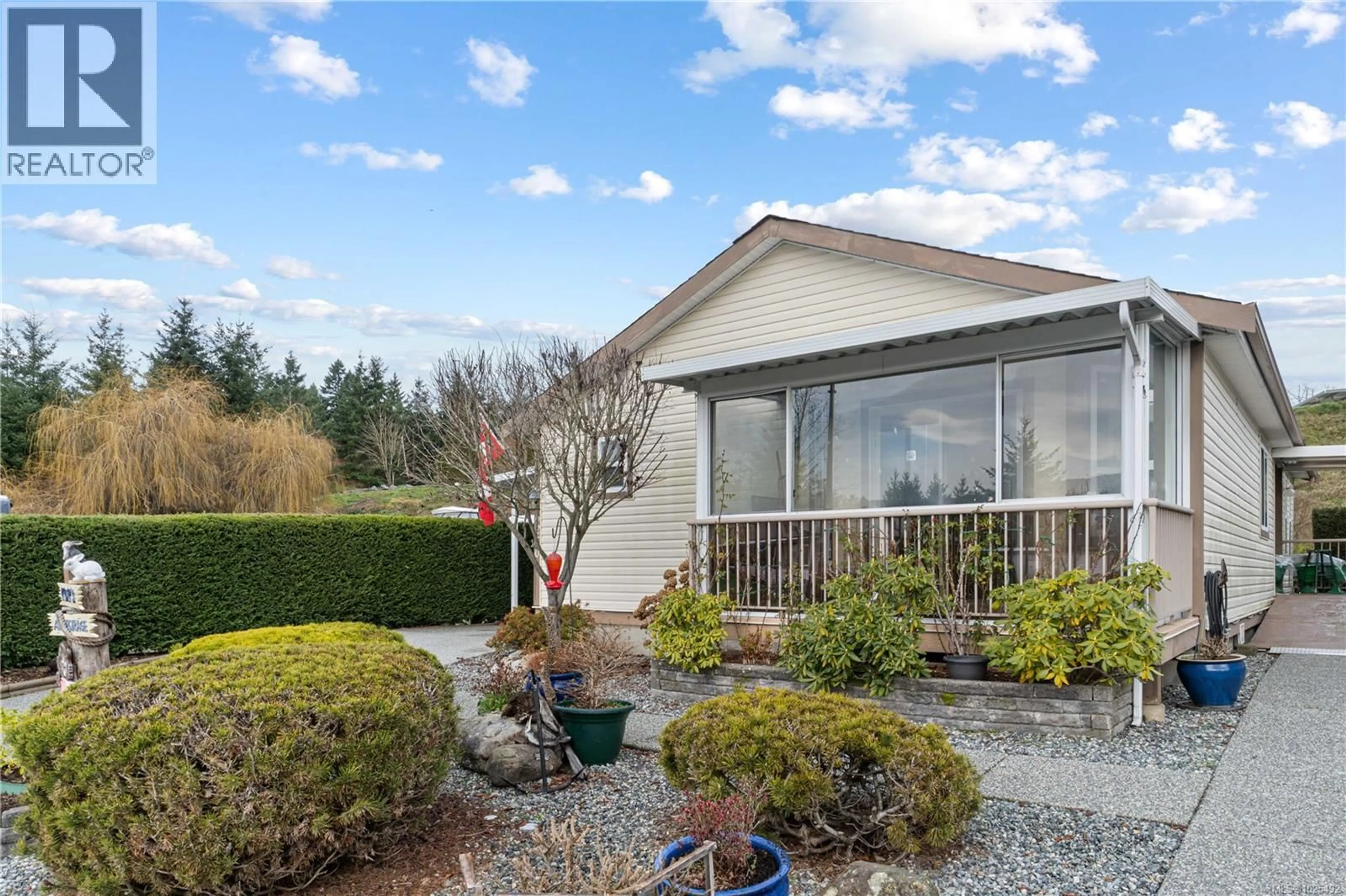 Home with vinyl exterior material, unknown for 6250 FARBER WAY, Nanaimo British Columbia V9T6J2