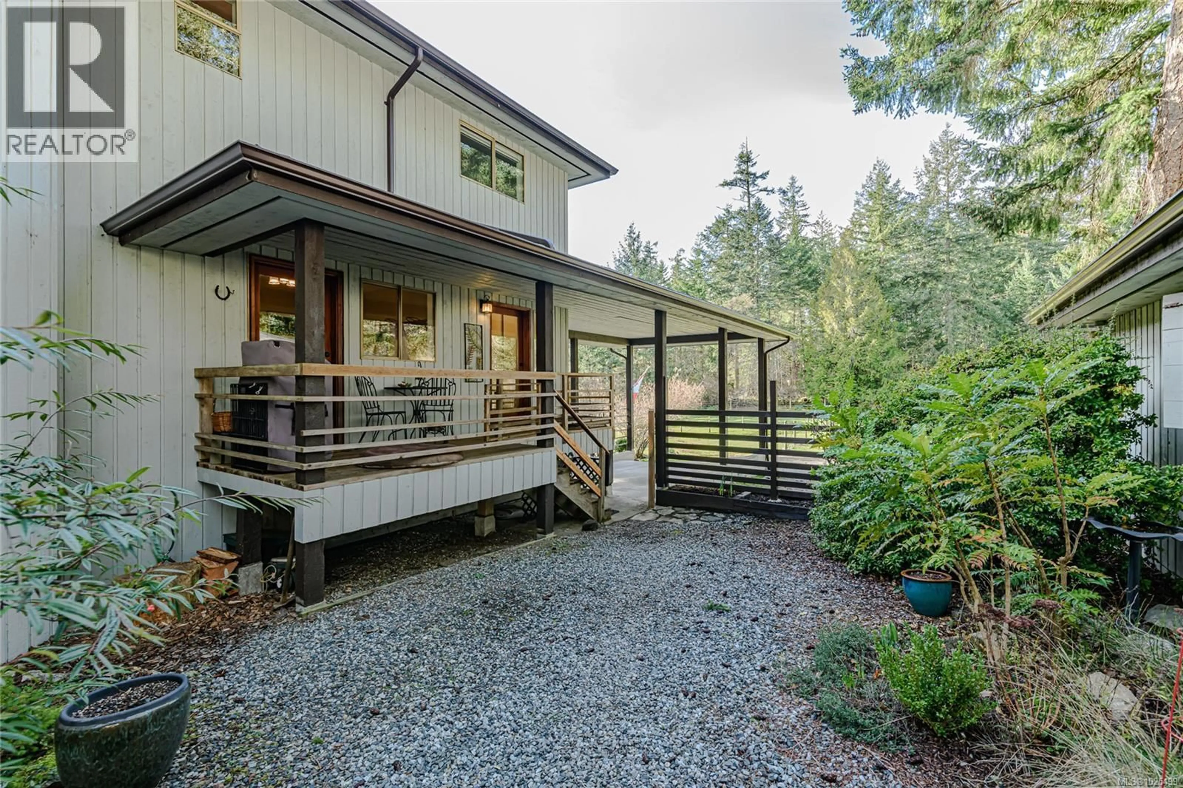Patio, unknown for 137 FOREST RIDGE ROAD, Salt Spring British Columbia V8K1W4