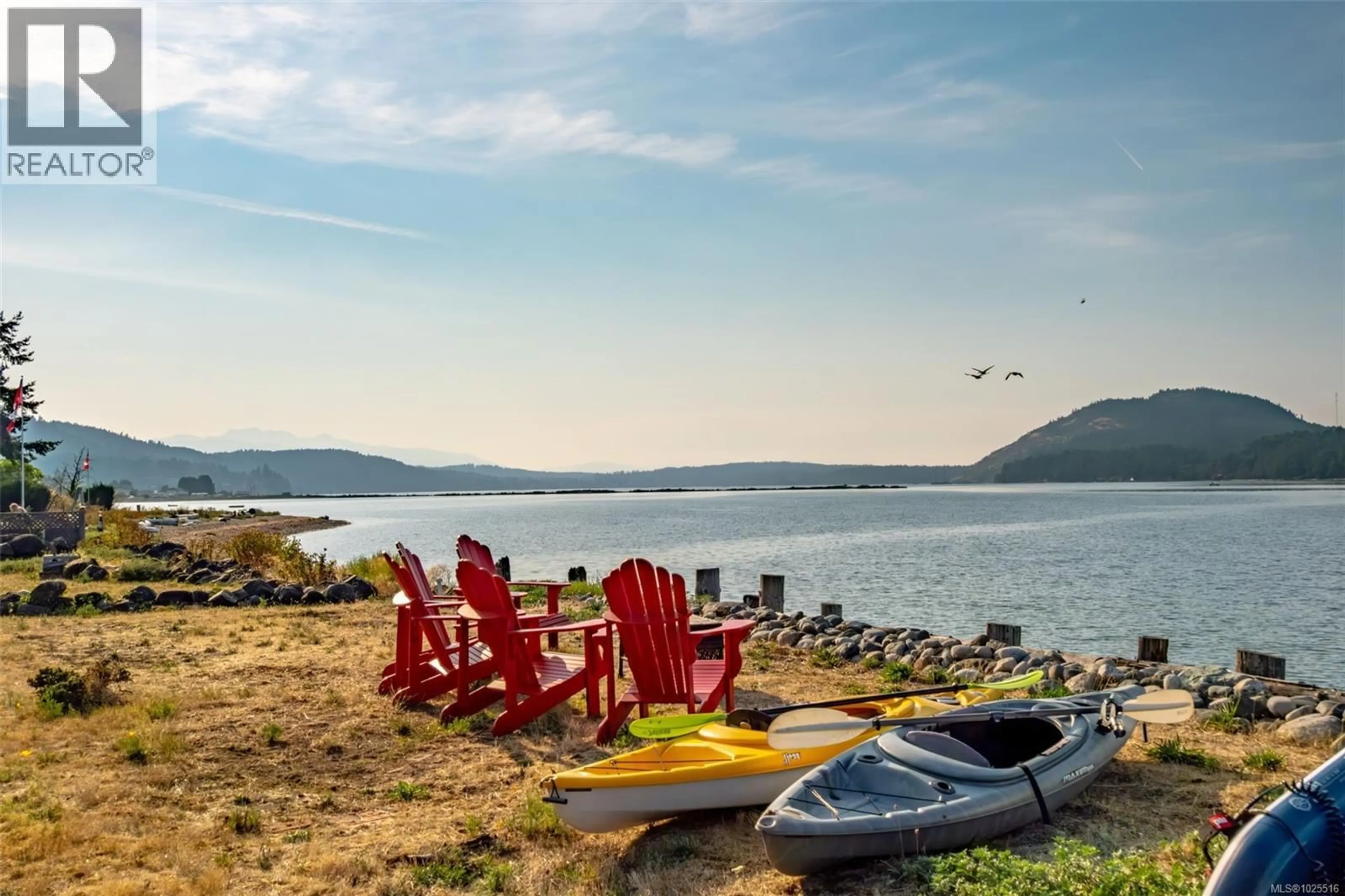 Patio, water/lake/river/ocean view for 7902 LANTZVILLE ROAD, Lantzville British Columbia V0N1B0