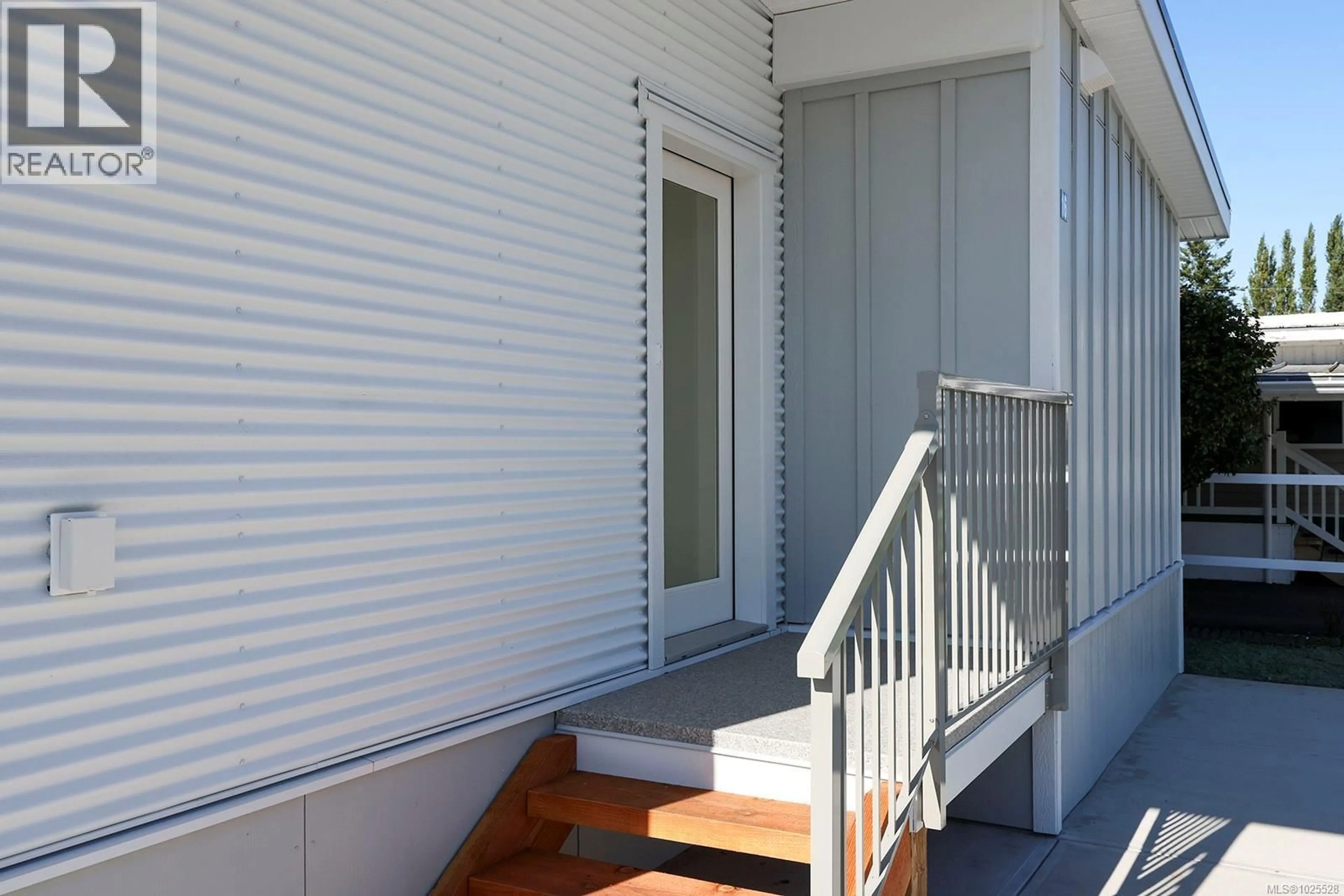 Balcony in the apartment, street for 16 - 1240 WILKINSON ROAD, Comox British Columbia V9M4B8