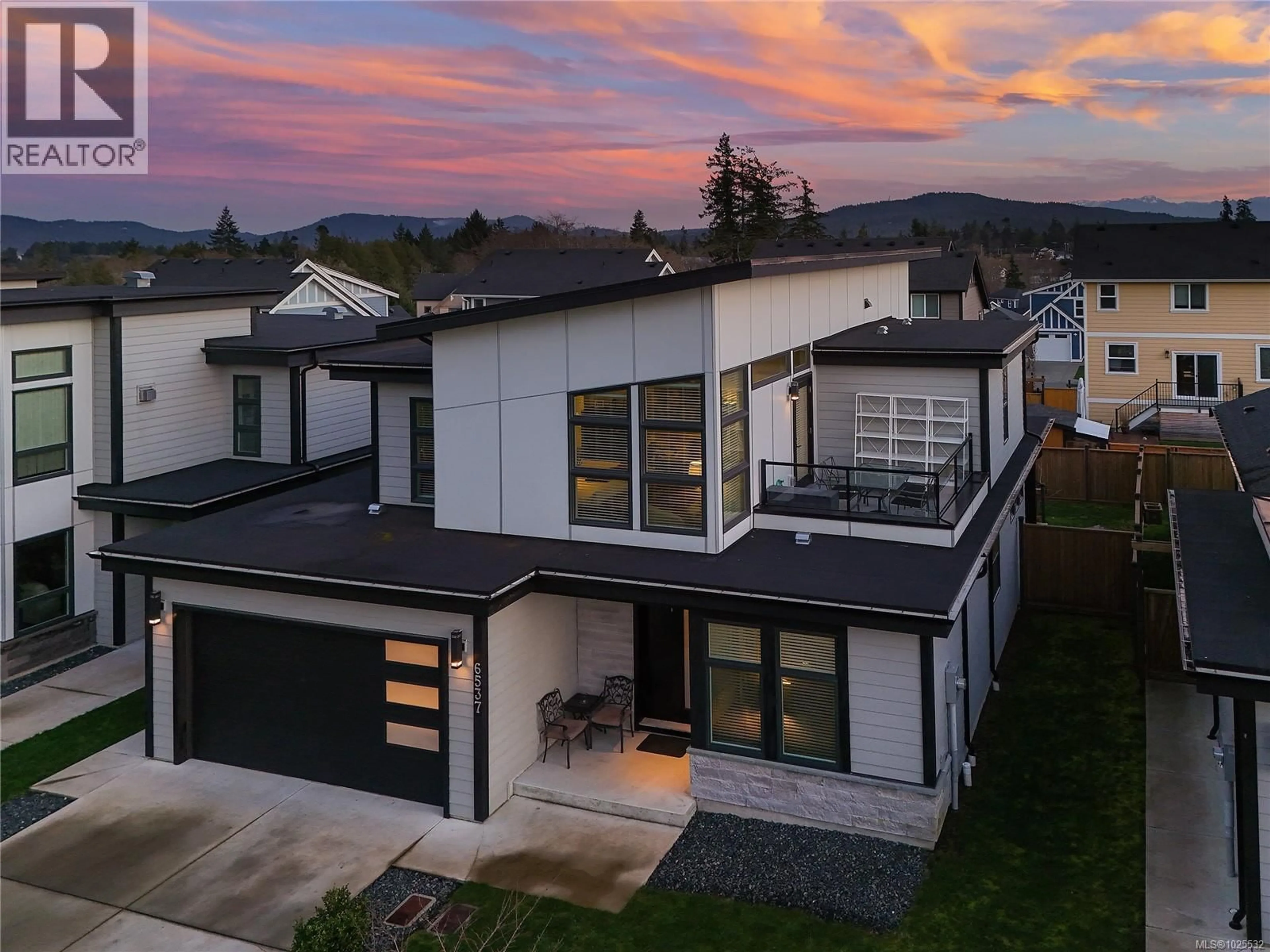 Home with vinyl exterior material, unknown for 6537 HELGESEN ROAD, Sooke British Columbia V9Z0V7