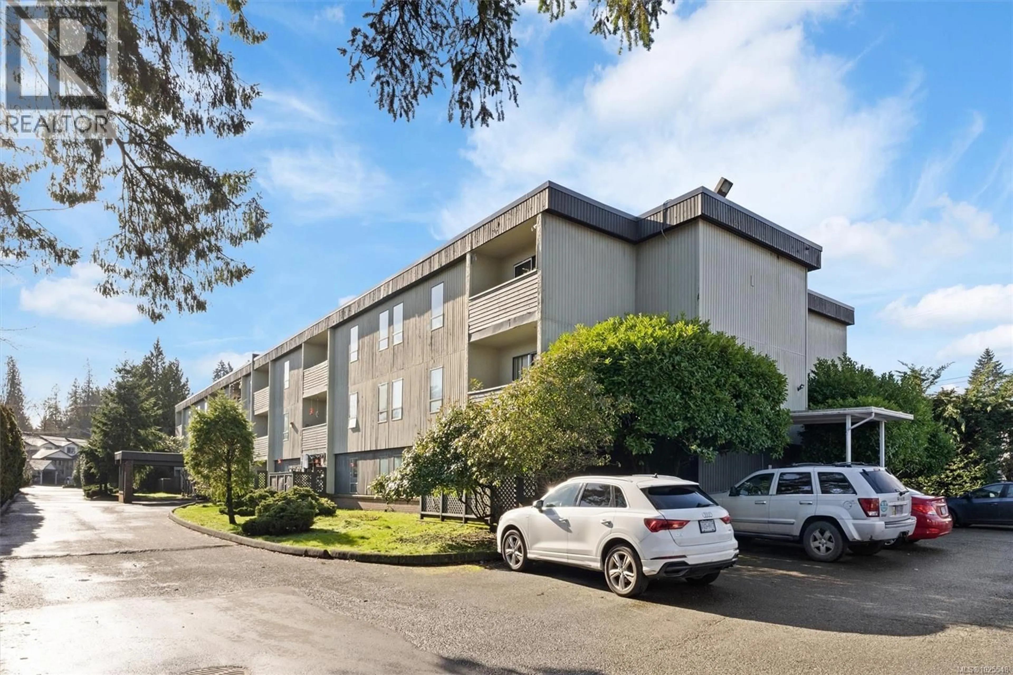 A pic from outside/outdoor area/front of a property/back of a property/a pic from drone, unknown for 203 - 3251 COWICHAN LAKE ROAD, Duncan British Columbia V9L4B8