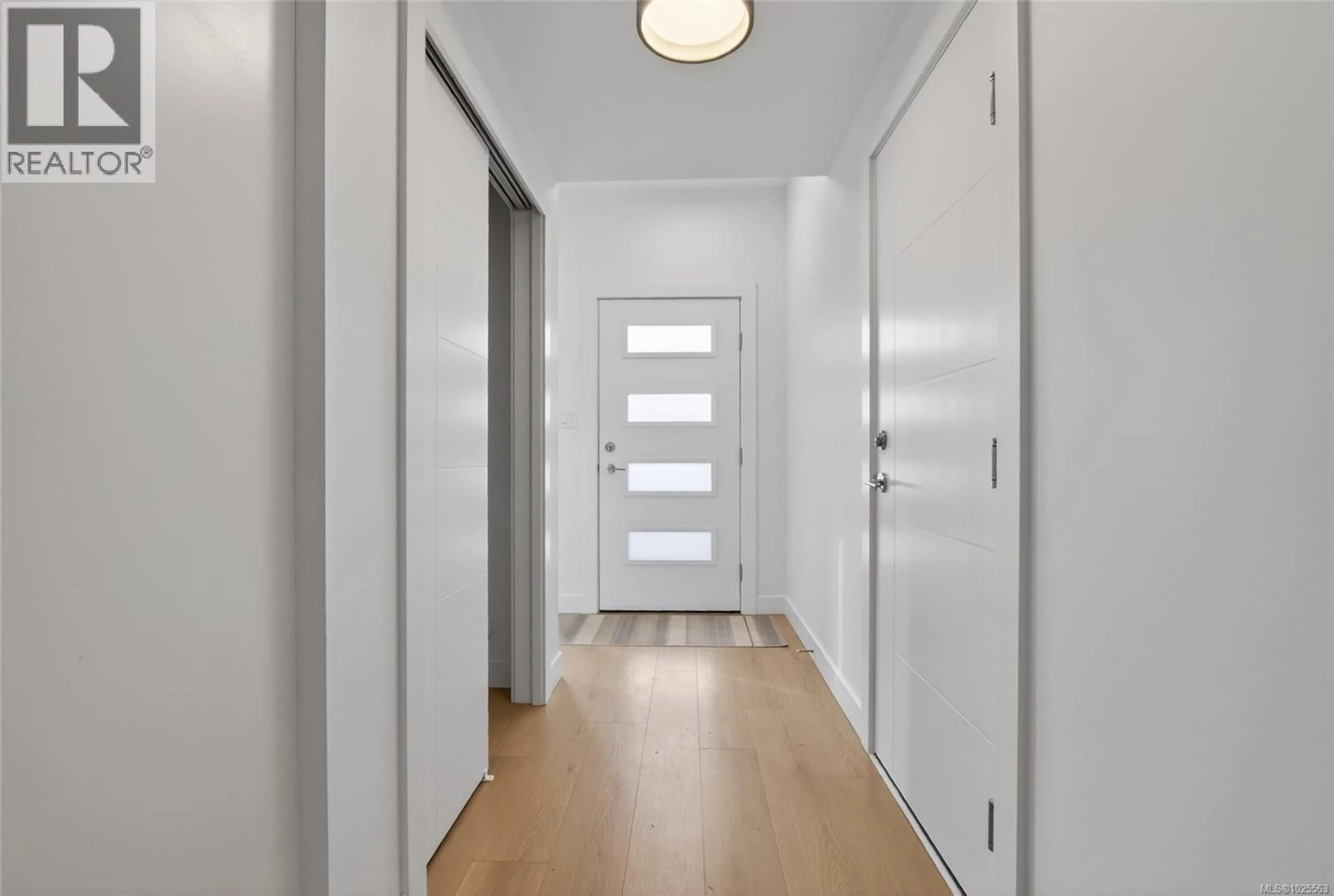 Indoor entryway for 127 HERITAGE CREEK DRIVE, Lake Cowichan British Columbia V0R2G0