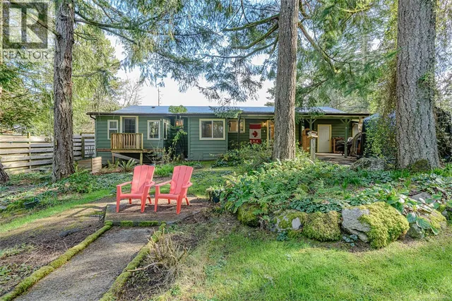 126 MALIVIEW DRIVE, Salt Spring 3